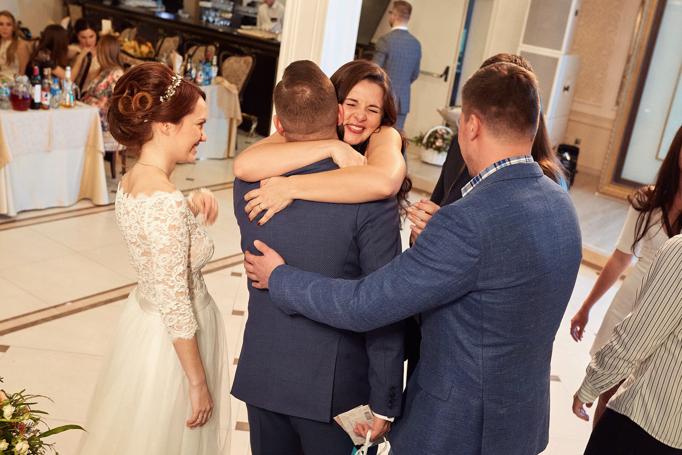 Съёмка свадьбы в красивой усадьбе. Свадебный фотограф Антон Артюшин. Работаю в Нижнем Новгороде и Москве