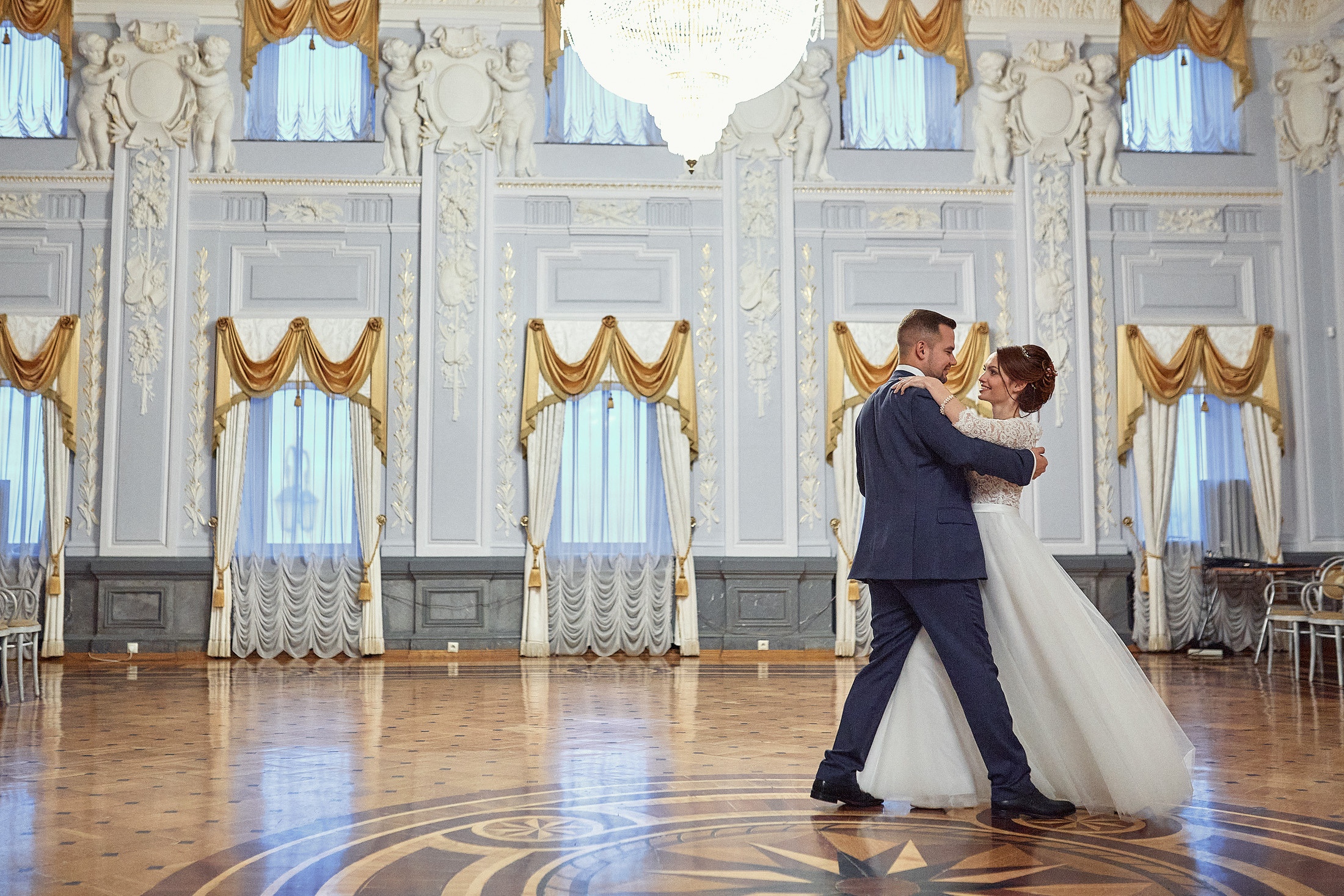 Съёмка свадьбы в красивой усадьбе. Свадебный фотограф Антон Артюшин. Работаю в Нижнем Новгороде и Москве