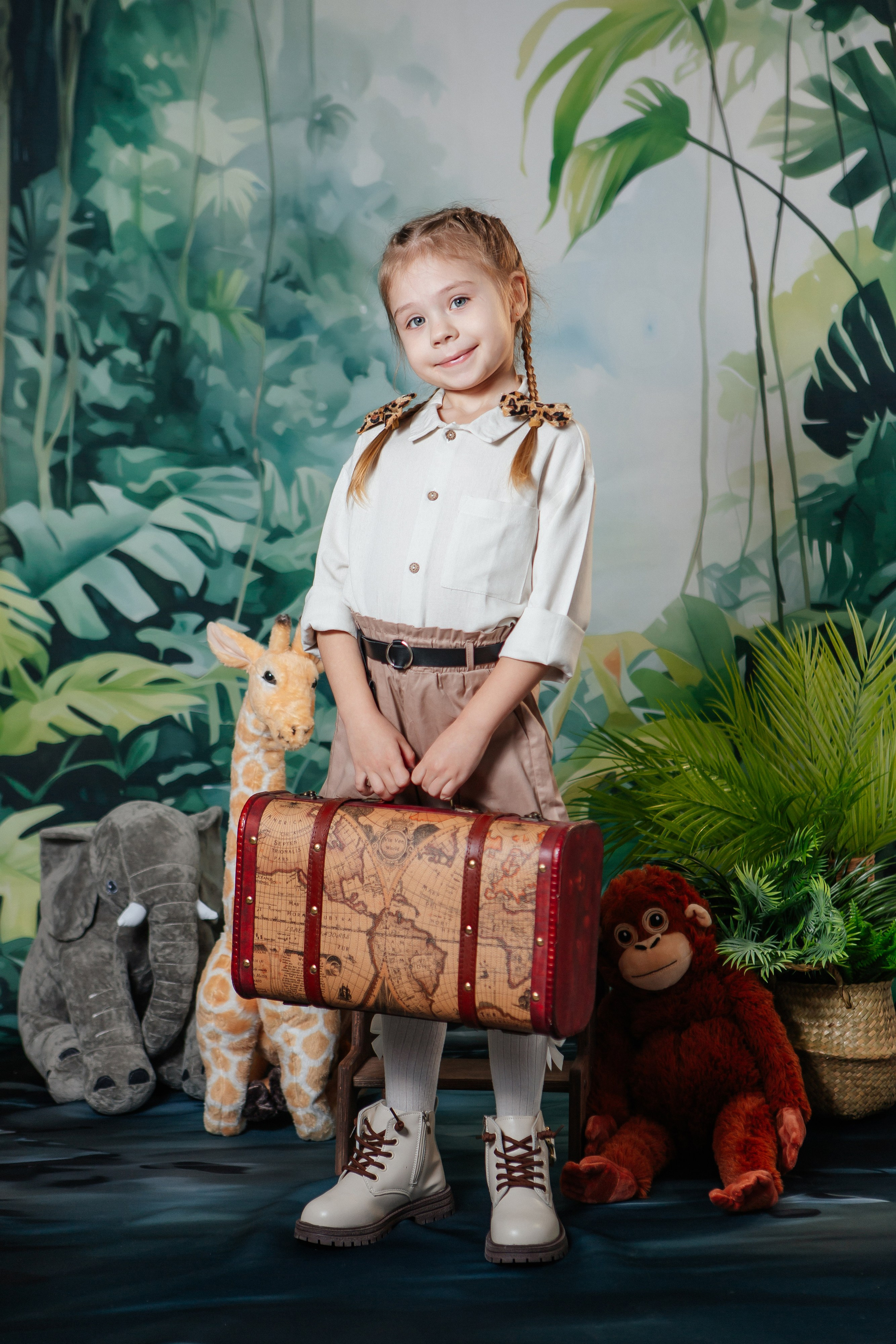 Джунгли. Фото дети. Выпускные альбомы Нижний Тагил