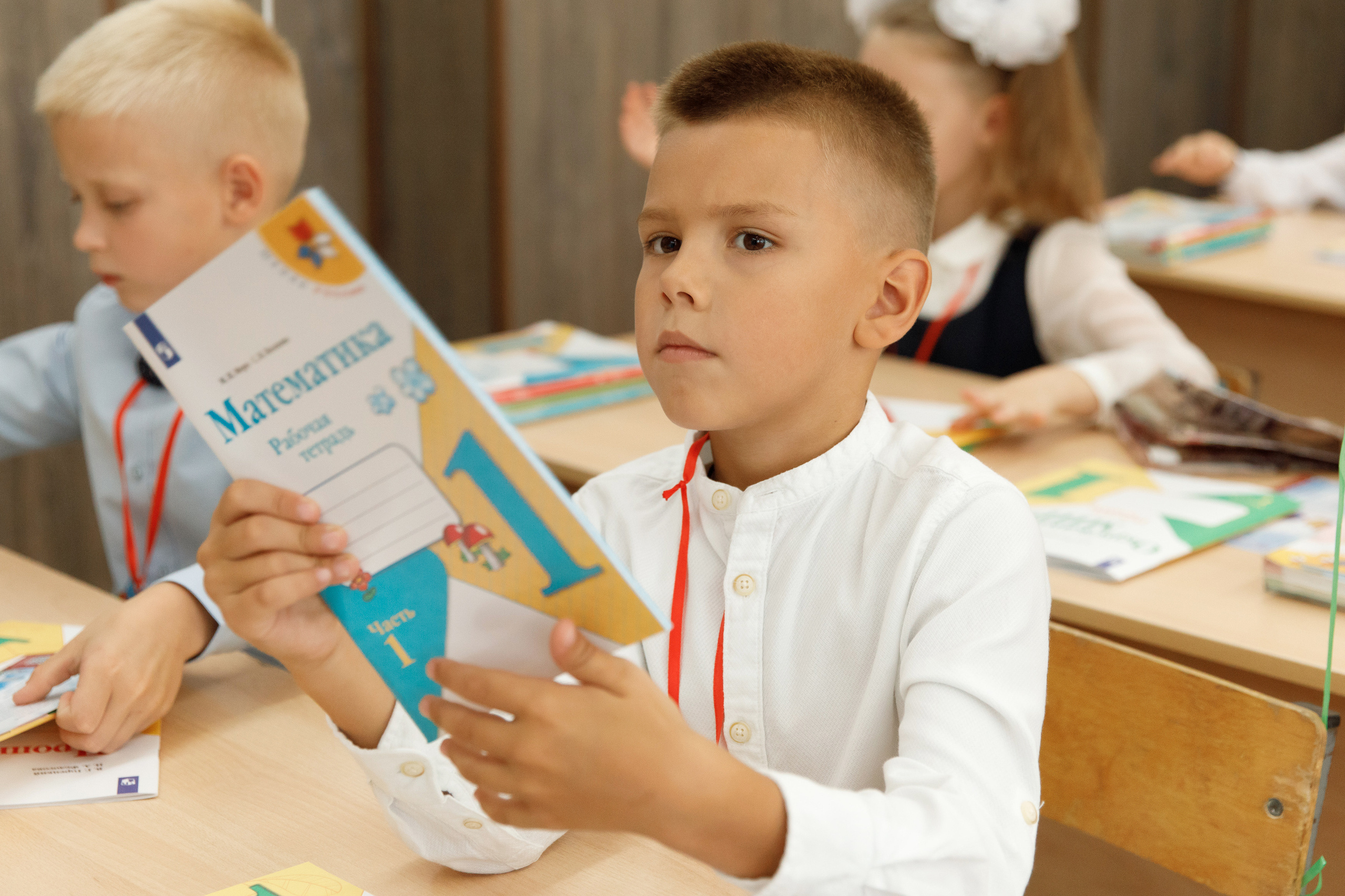 Школа № 33 1 «А» класс. Свадебный, семейный и школьный фотограф в Сызрани Максим Баталов