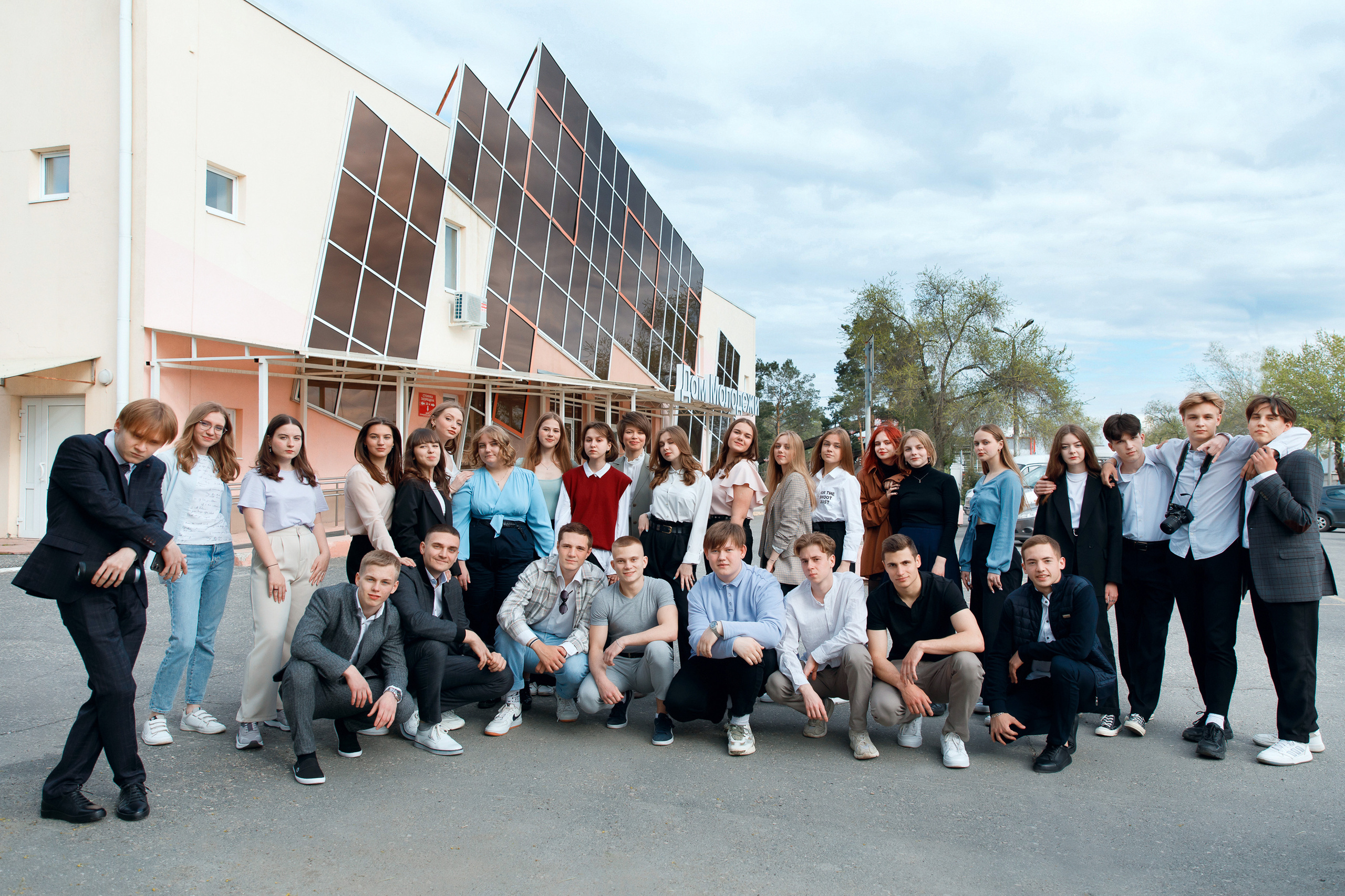 Профессиональны школьный фотограф в Сызрани Максим Баталов. Свадебный, семейный и школьный фотограф в Сызрани Максим Баталов