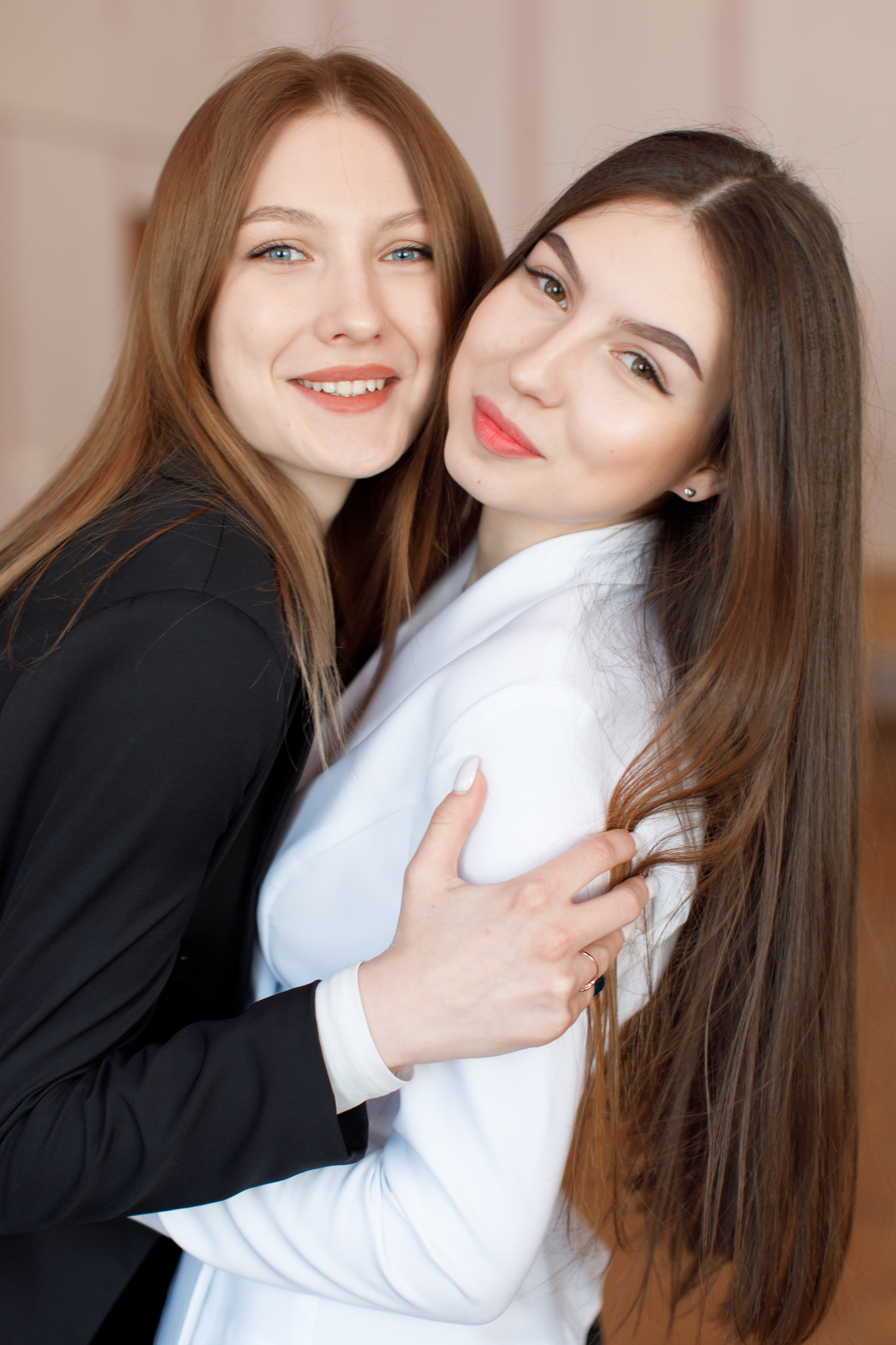 Профессиональны школьный фотограф в Сызрани Максим Баталов. Свадебный, семейный и школьный фотограф в Сызрани Максим Баталов