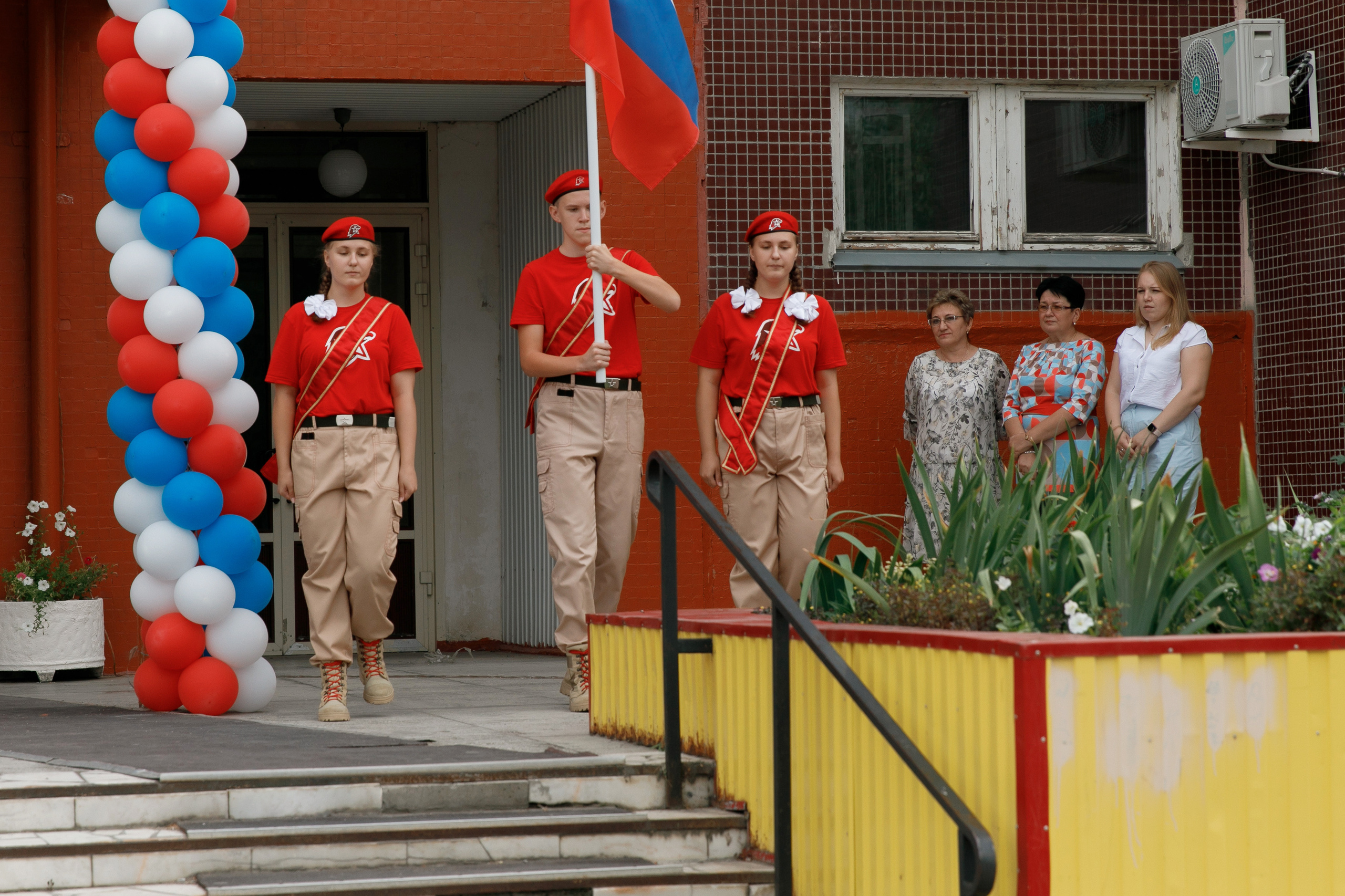 Школа № 33 1 «А» класс. Свадебный, семейный и школьный фотограф в Сызрани Максим Баталов