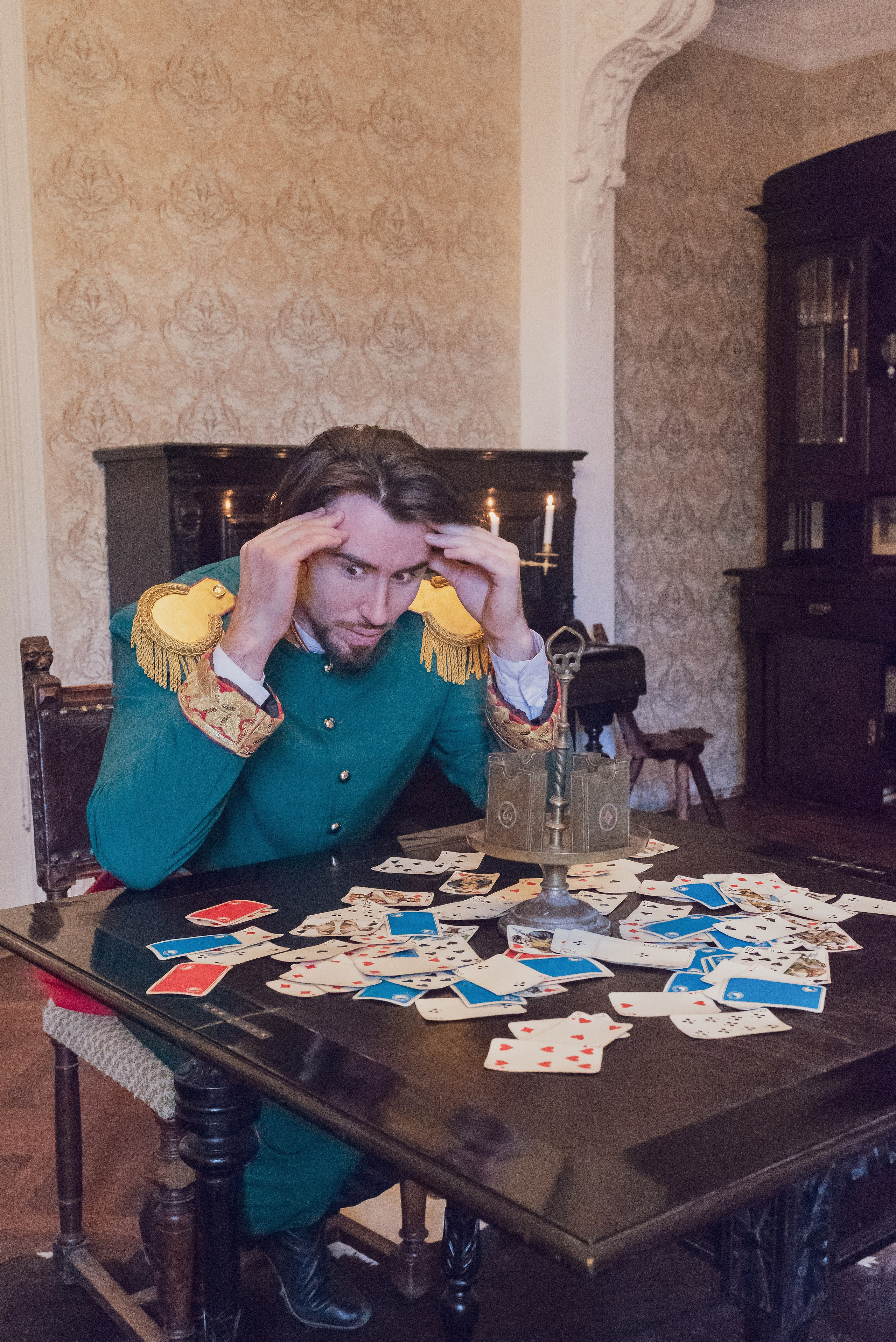 Съёмка «Пиковая дама» для Piterville. Фотограф, ретушёр, графический дизайнер в Петербурге Борякина Настя