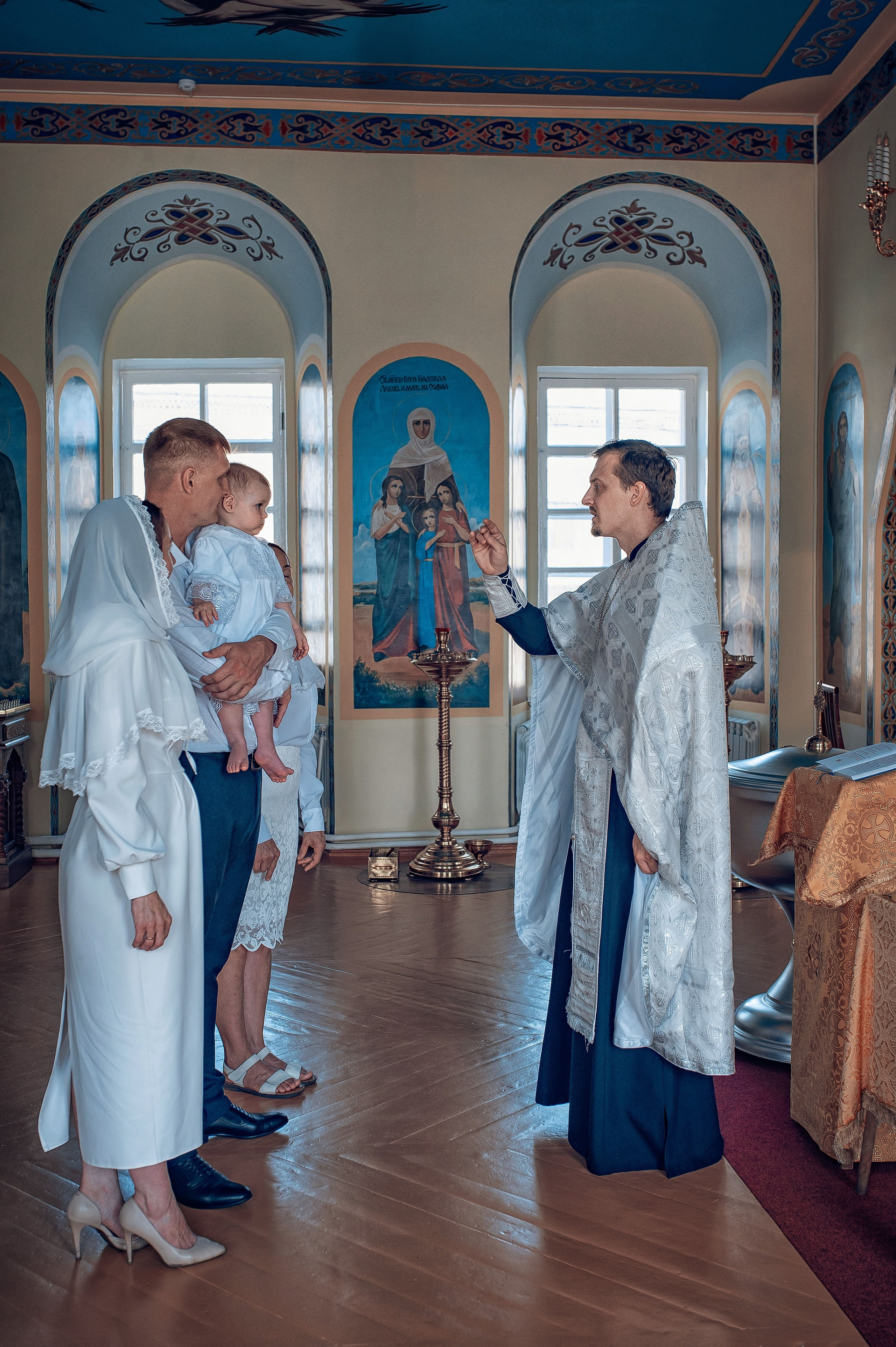 Съемка таинства крещения в Красноярске. Фотографы крещения/венчания  Красноярск Татьяна и Вячеслав Переваловы