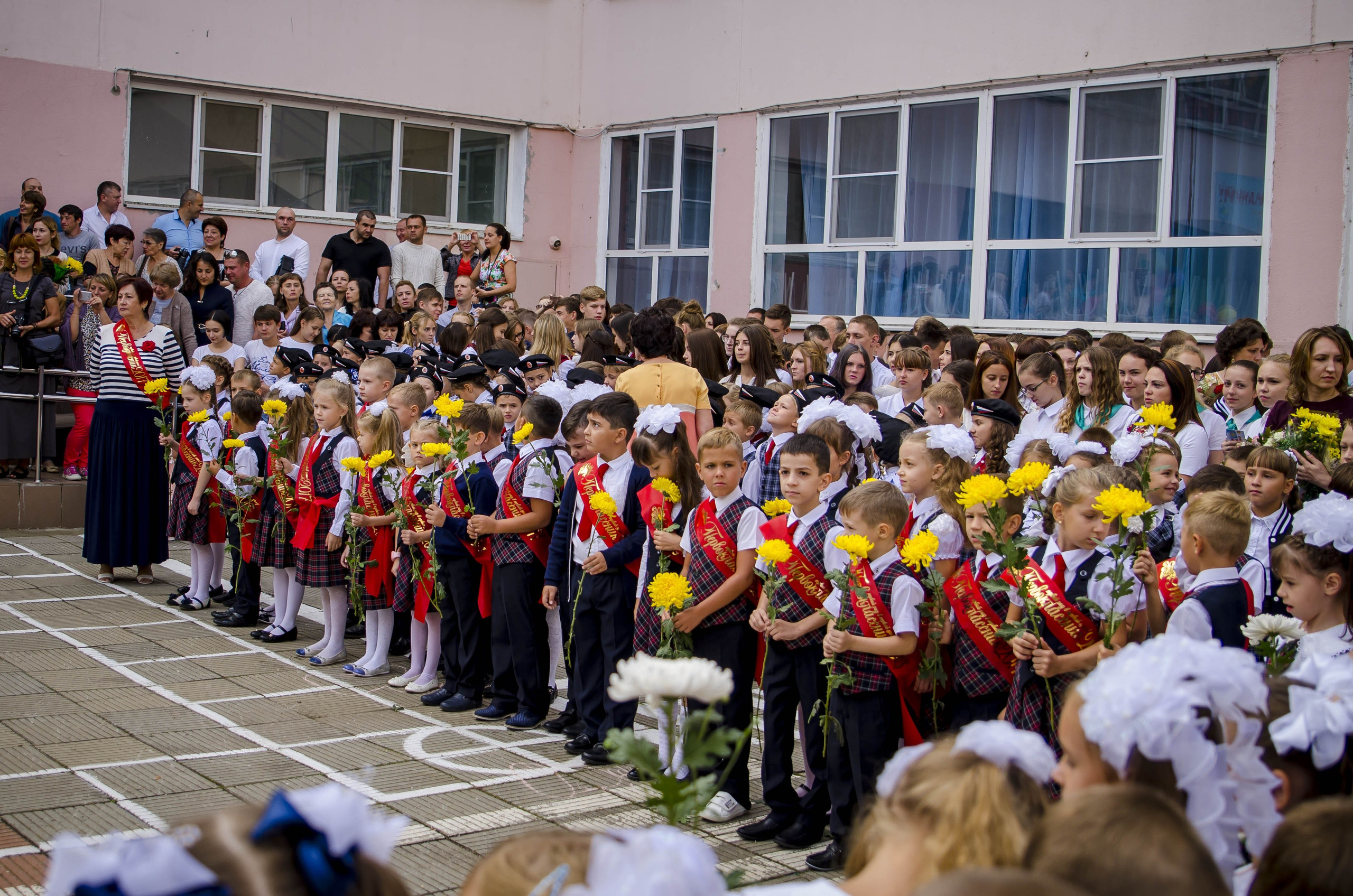 Школьная фотография. Арт студия «Пегас». Фото- и видео- съемка