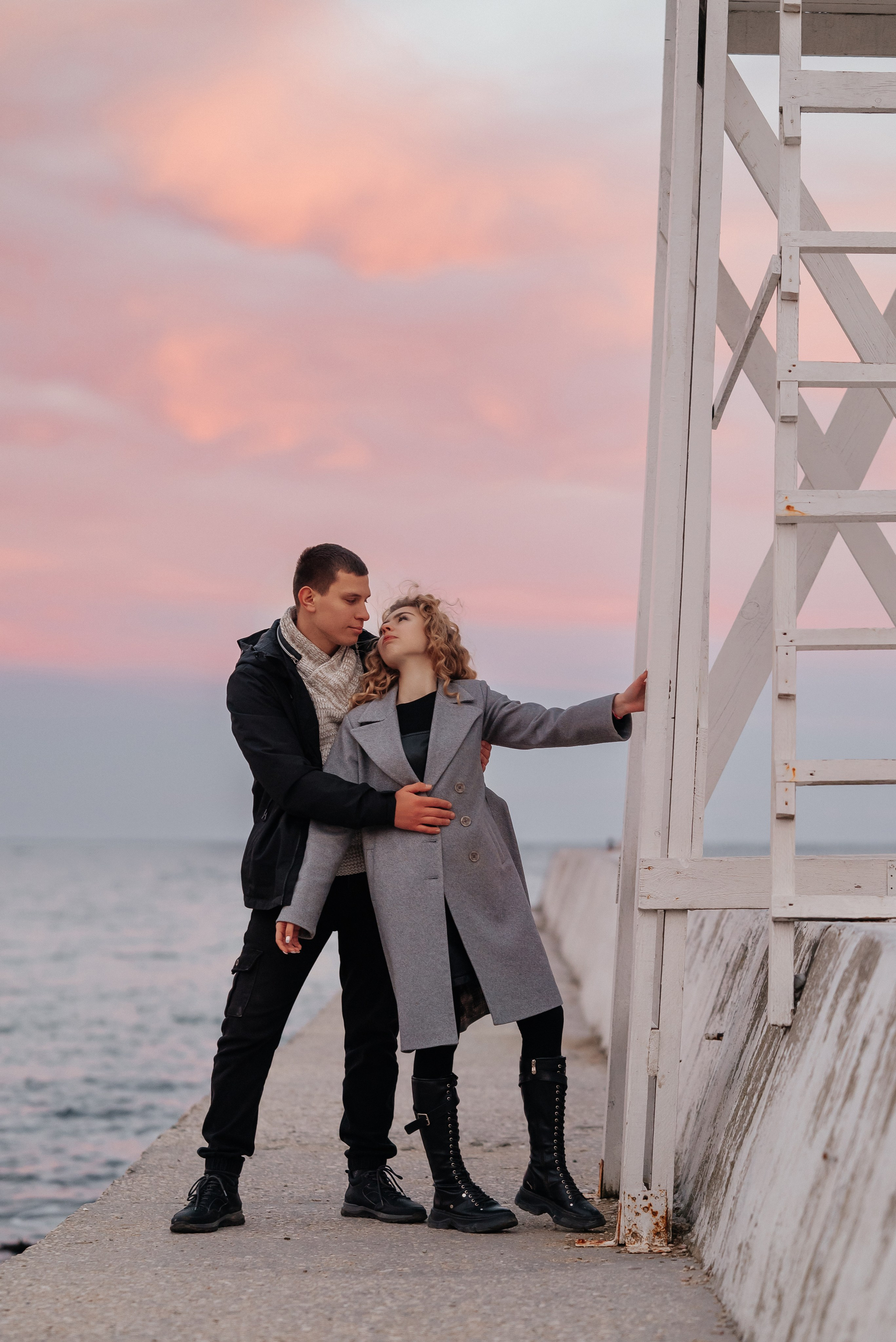 ПРЕДСВАДЕБНАЯ ФОТОСЕССИЯ АРТЁМА И АНГЕЛИНЫ В ФЕОДОСИИ