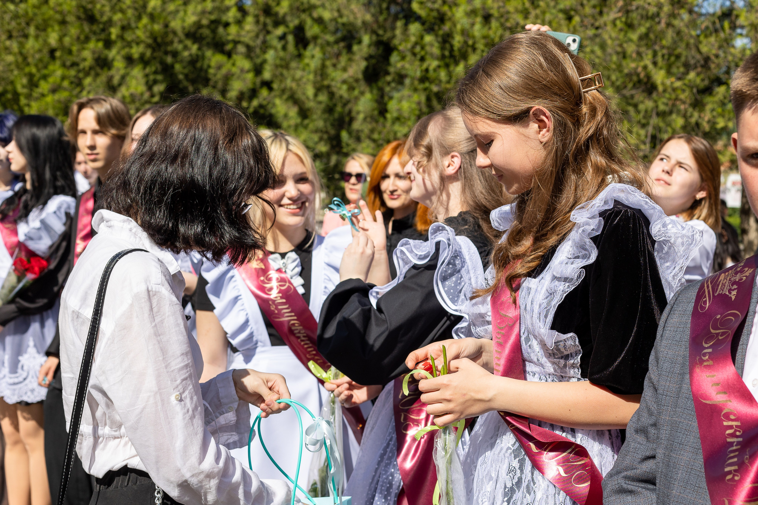 Последний звонок. Выпускные альбомы Майкоп, Краснодар Елена Золотарева