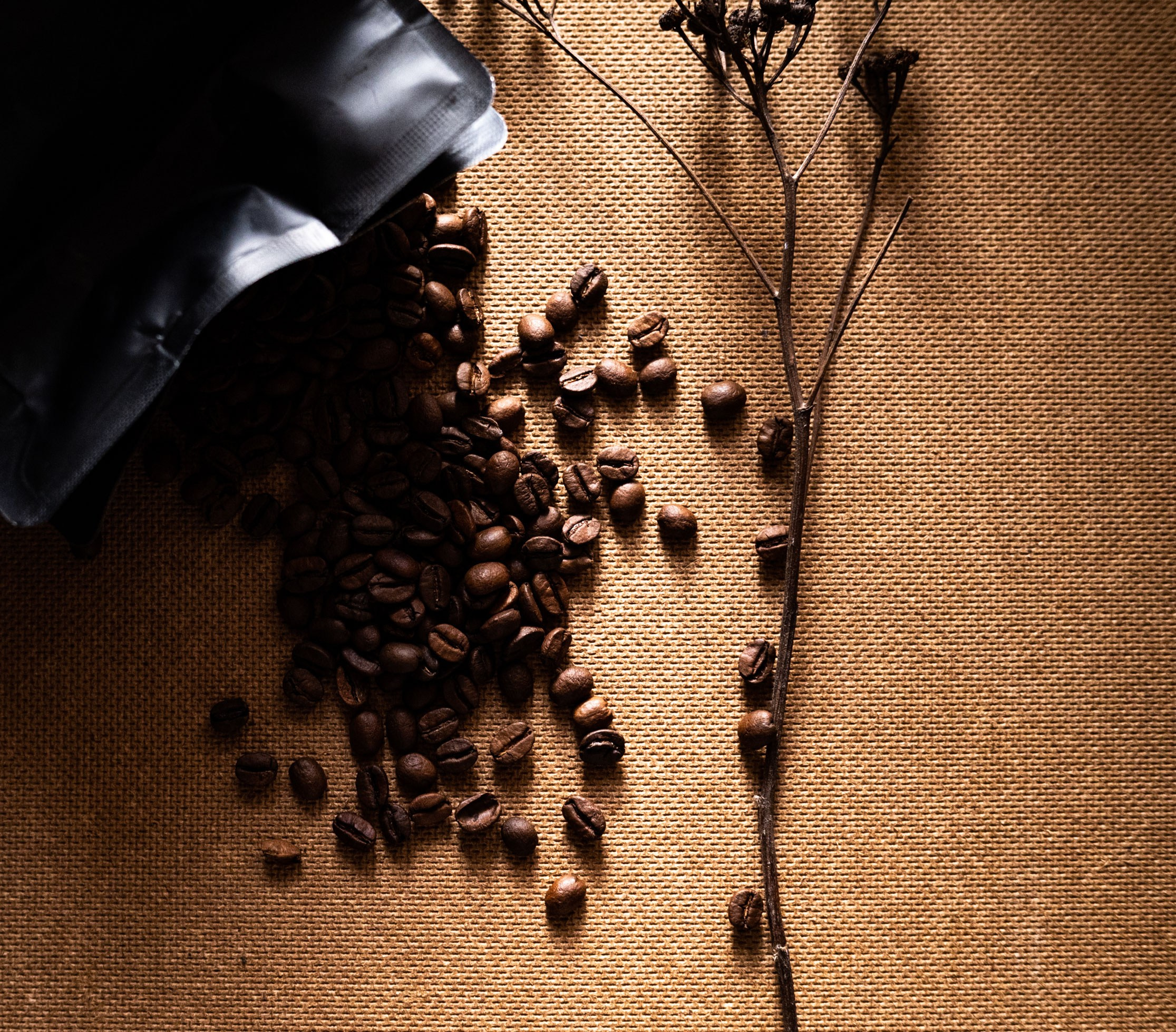 рекламная фотография кофе в зернах