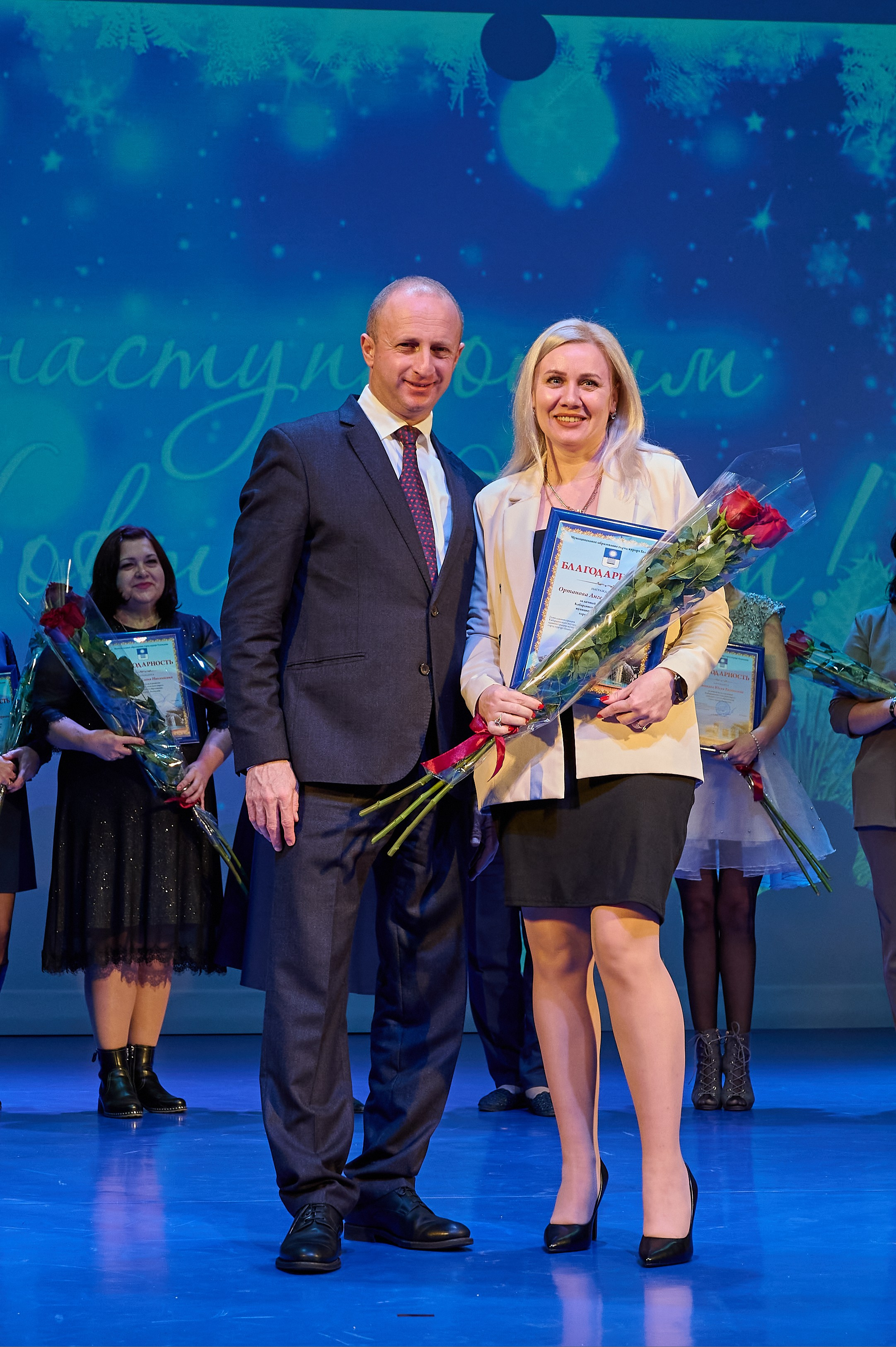 Концерт в ДК Марьина роща. Жизнь курорта Кабардинка в фотографиях