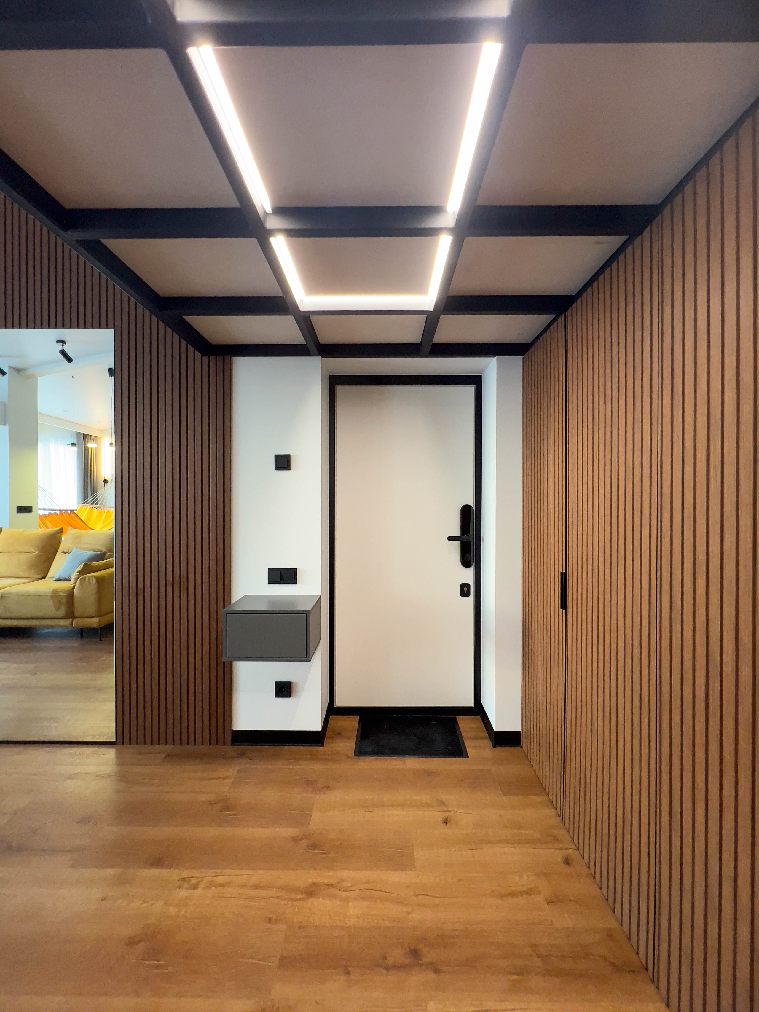 The apartment is on two levels. Fotograf Dmitrii Donets