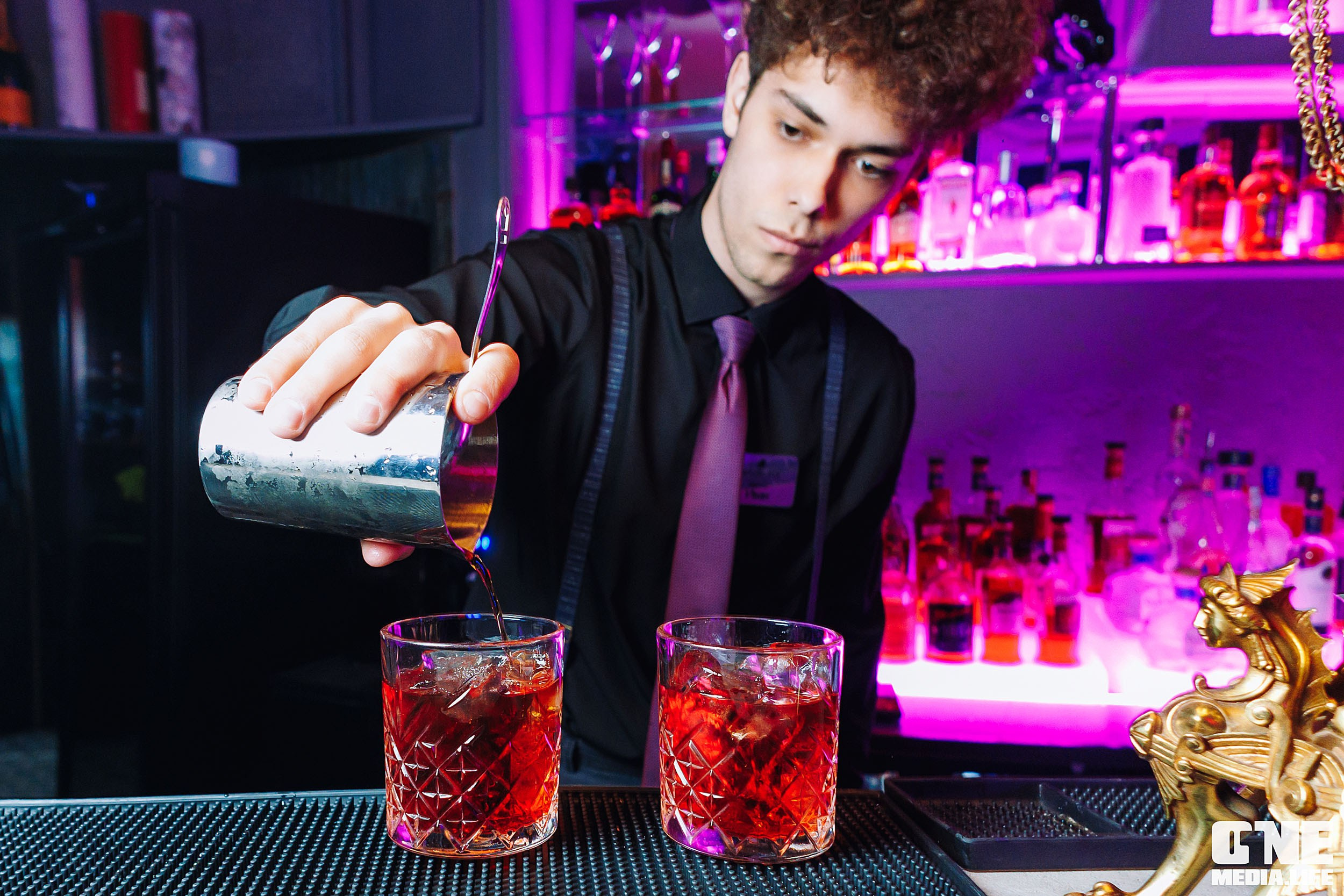 Пятница в Белгравии. One Media Life: фоторепортажи, фотоотчеты с мероприятий и заведений