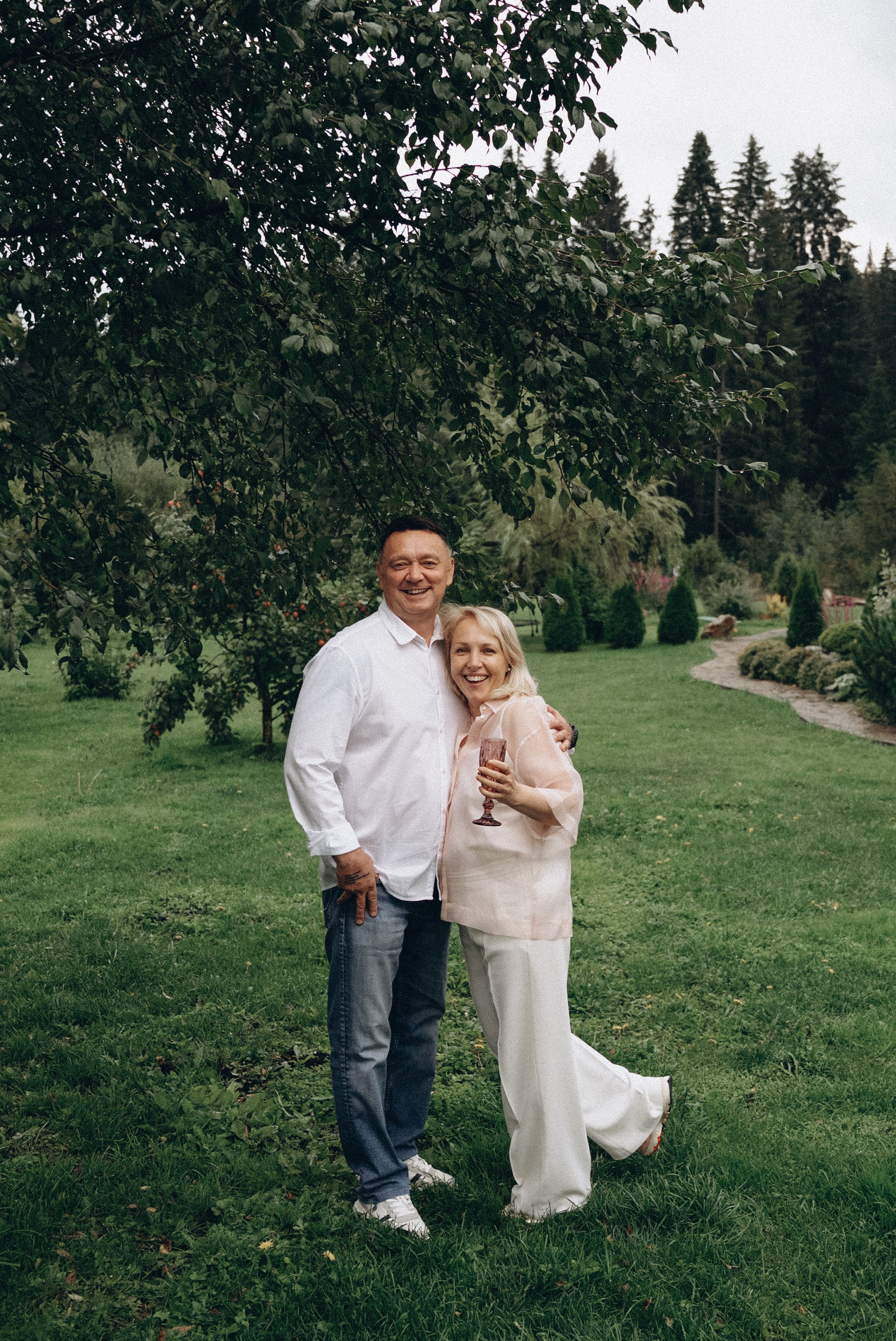 День рождения в летнем саду. Семейный свадебный фотограф Екатеринбург Первоуральск Шарнина Алёна