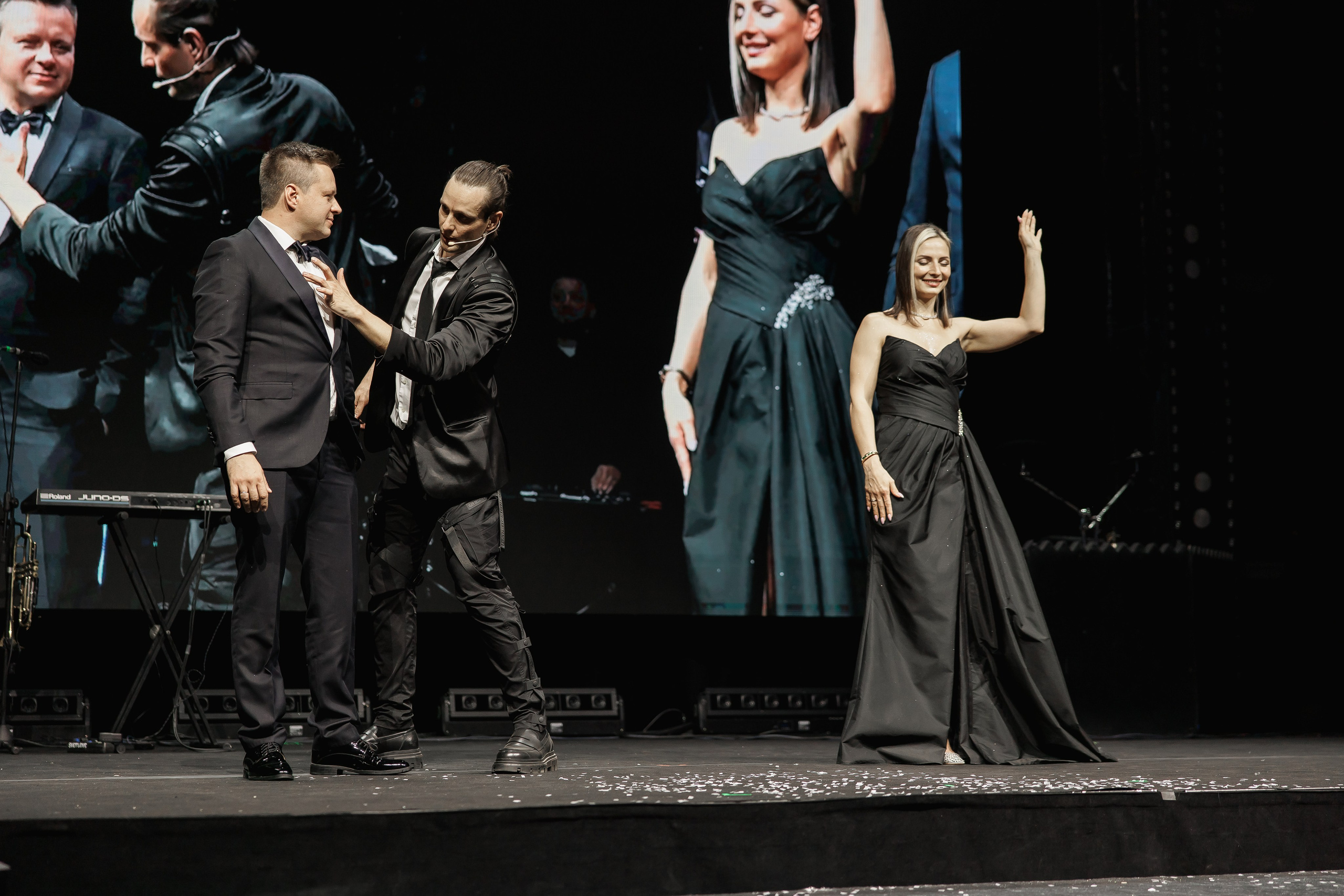 Вселенная ADM — 30 лет