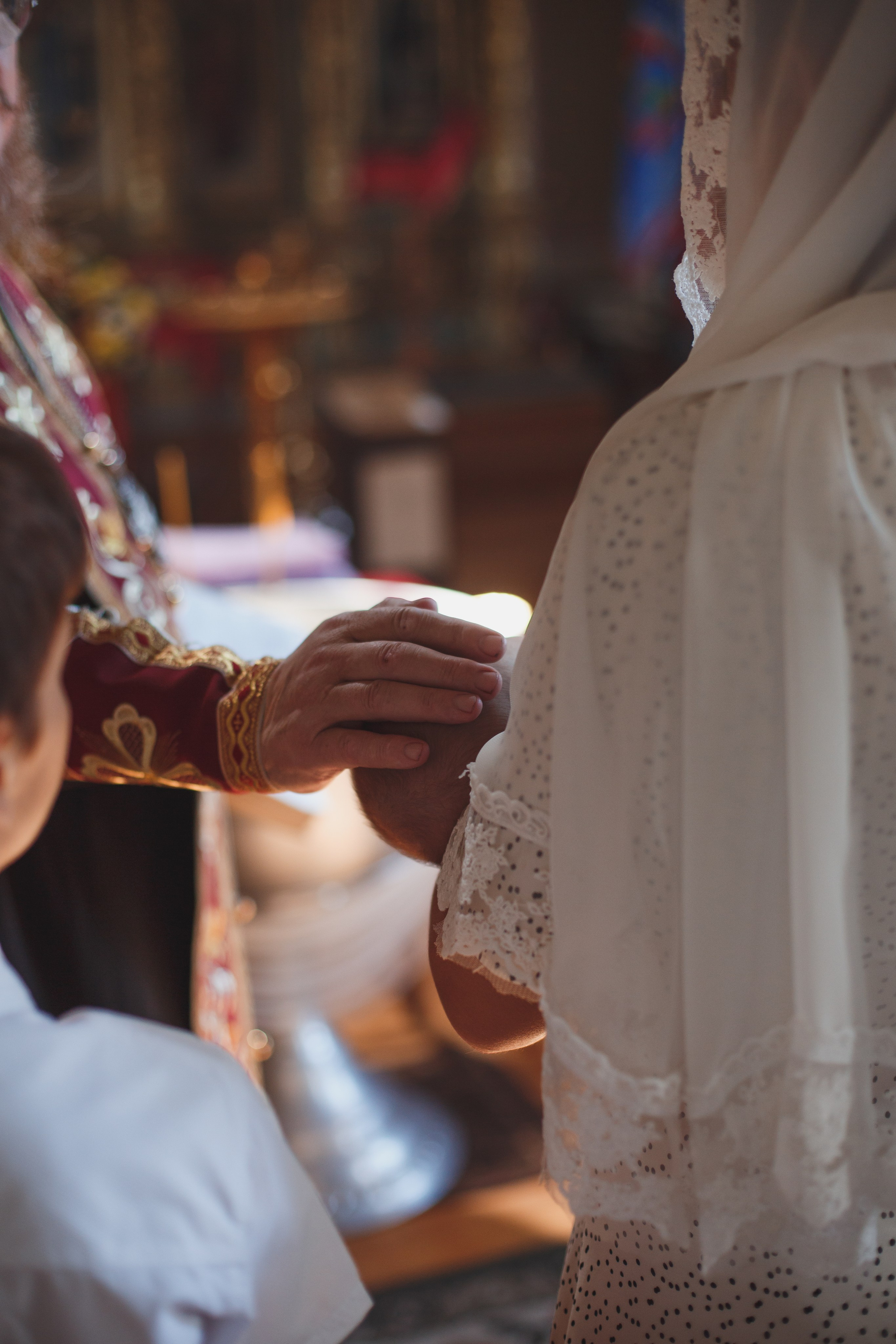 Фотосъёмка таинства крещения в Белгороде. Свадебный и контент фотограф в Белгороде Ярослав Гаврилейченко
