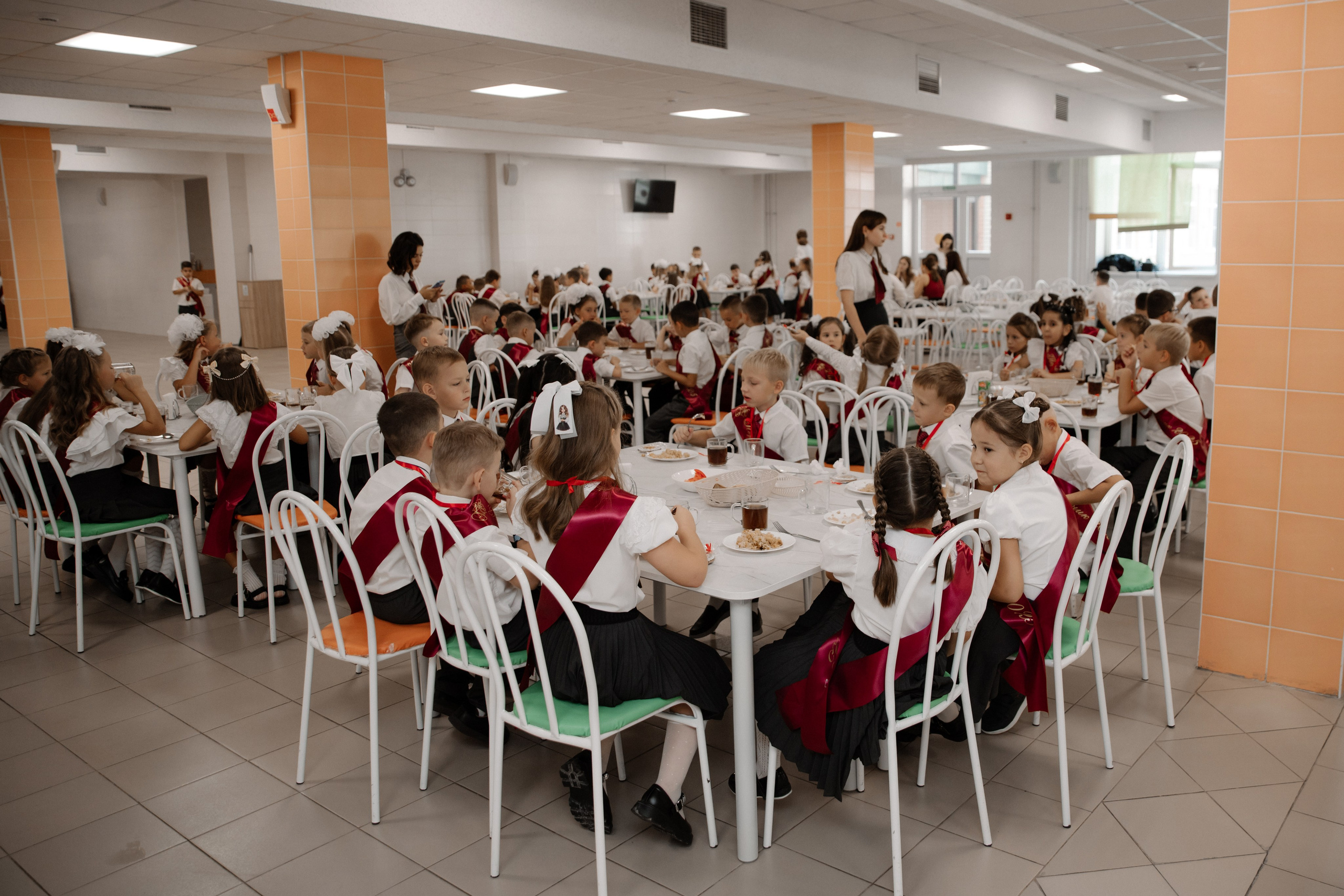 1 класс 11 школа. Выпускные альбомы Натальи Бутко: Новороссийск, Анапа, Геленджик