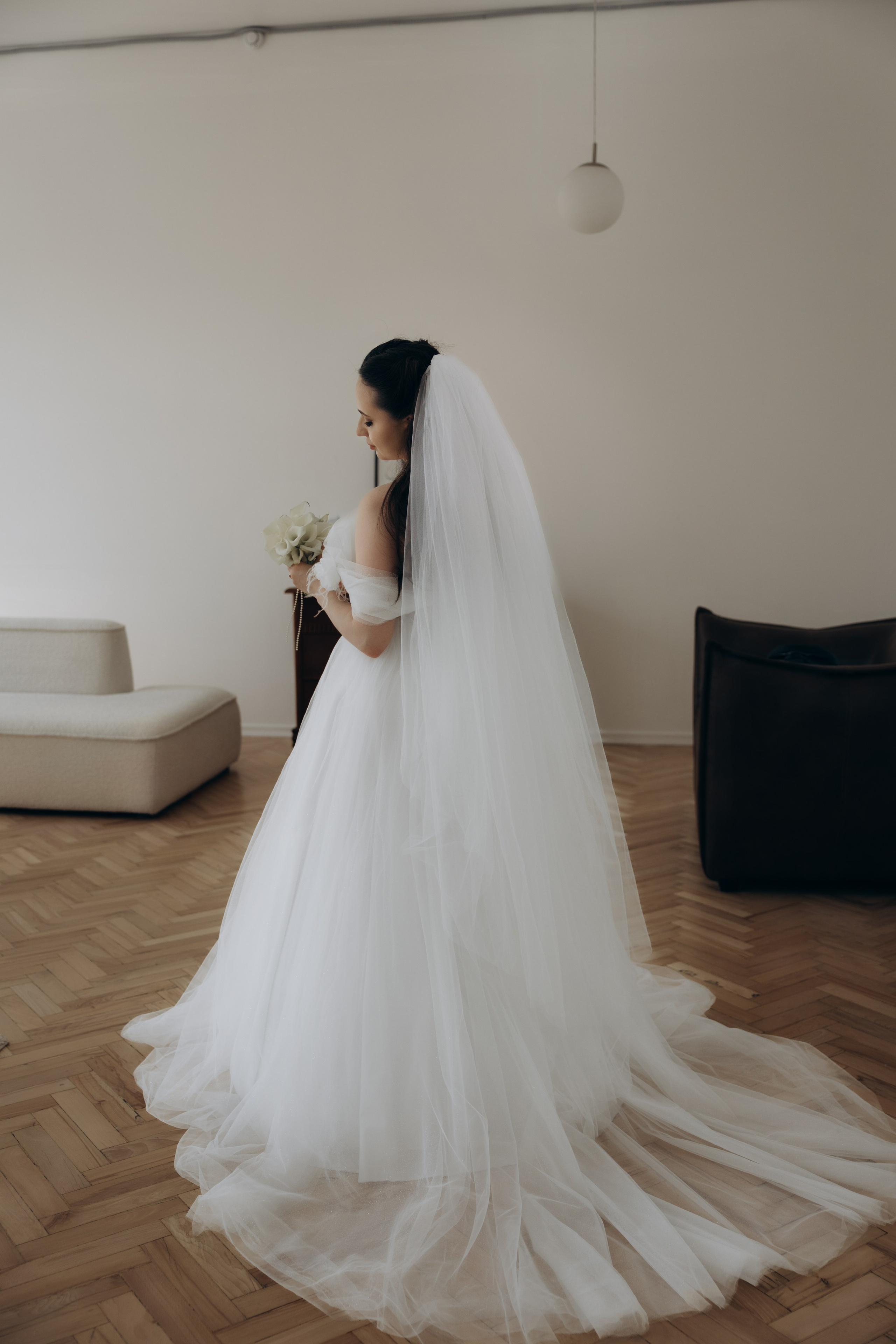 Свадебная фотосъемка в Пензе: Ольга и Владислав в отеле и студии «Перспектива»