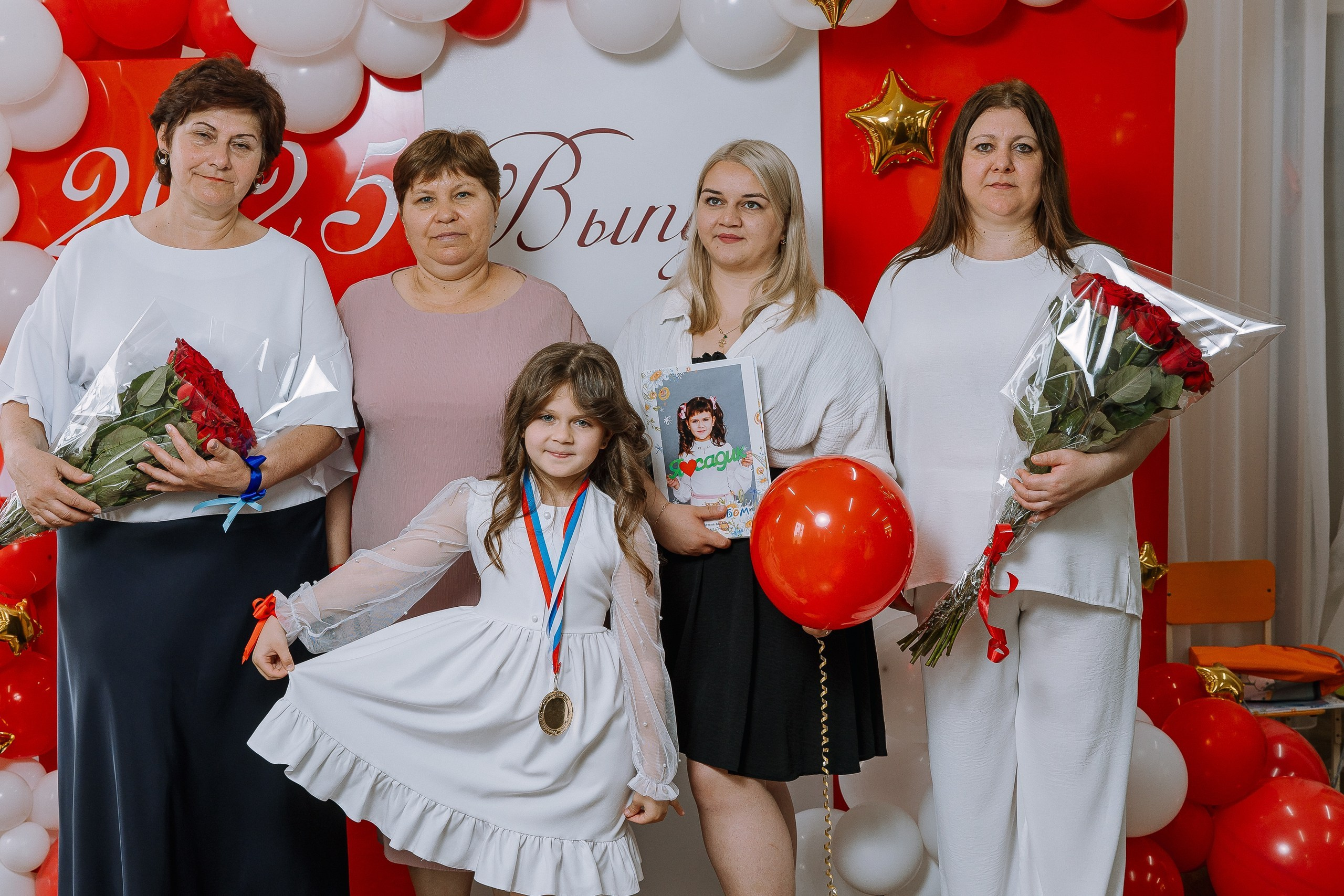 Выпускной в ДС 26. Выпускные альбомы Натальи Бутко: Новороссийск, Анапа, Геленджик