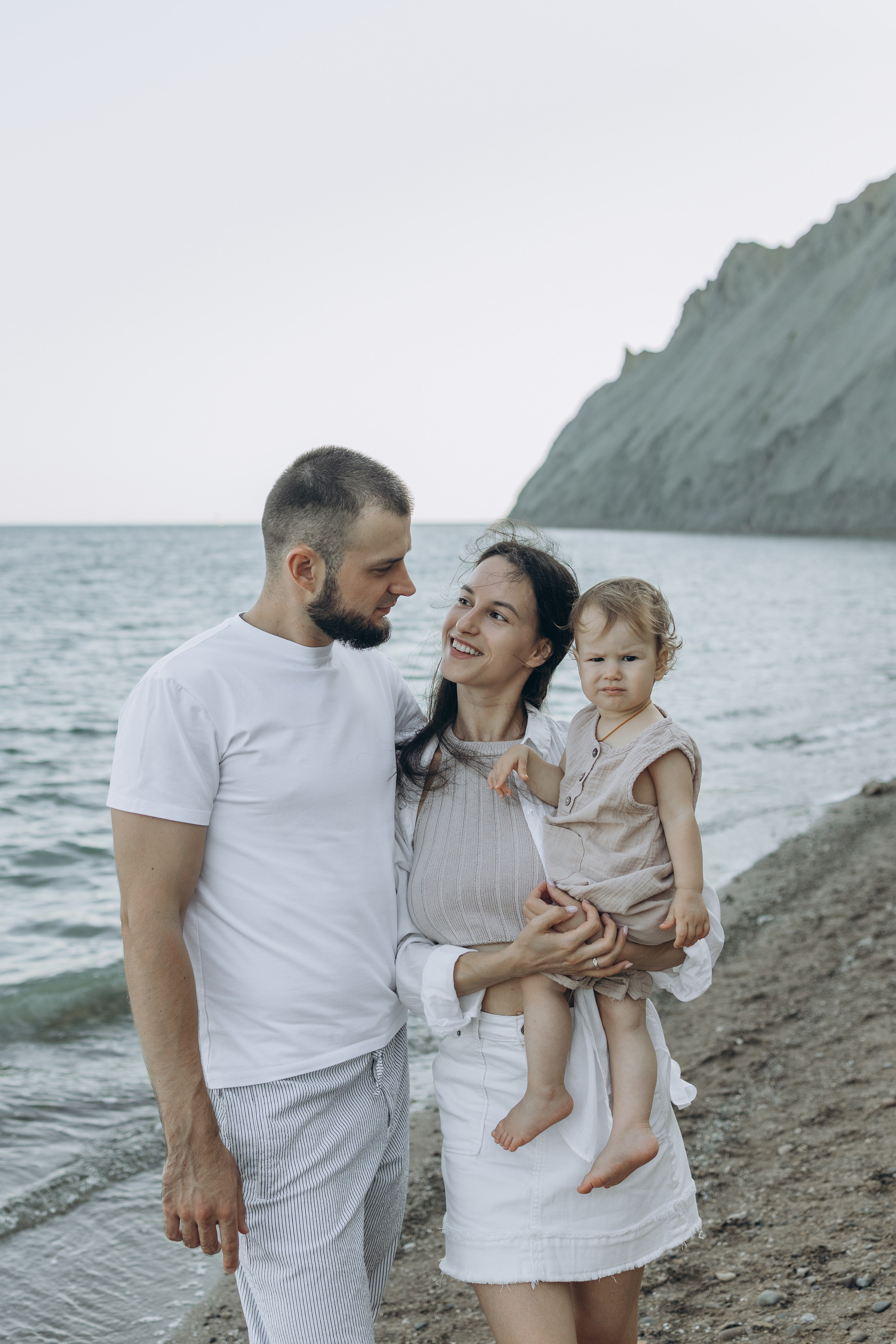 Анастасия, Владимир и Майя. Семейный фотограф в Москве Виктория Ястребинская