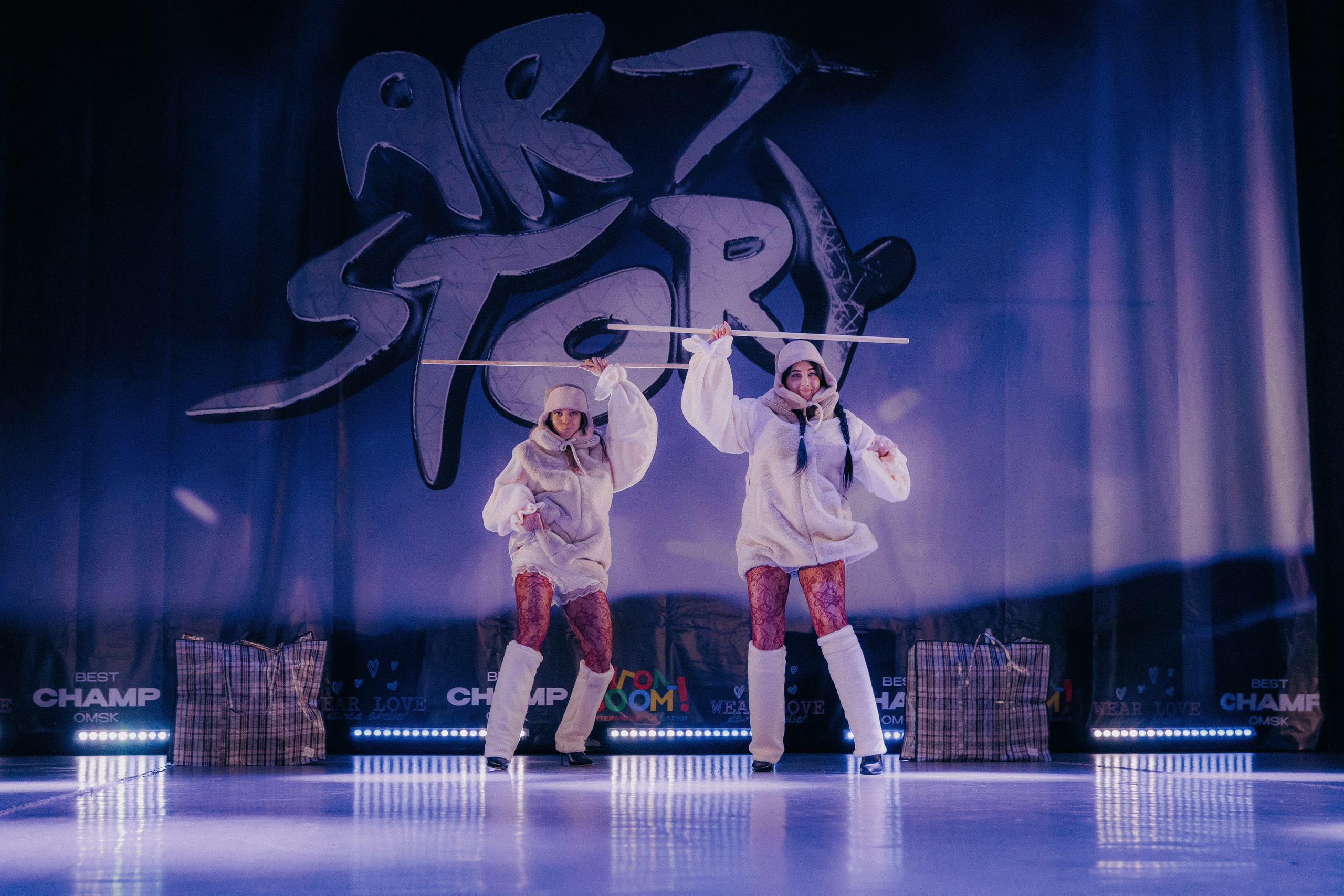 ARTSTORY. Свадебный и репортажный фотограф в Омске. Червоткин Никита