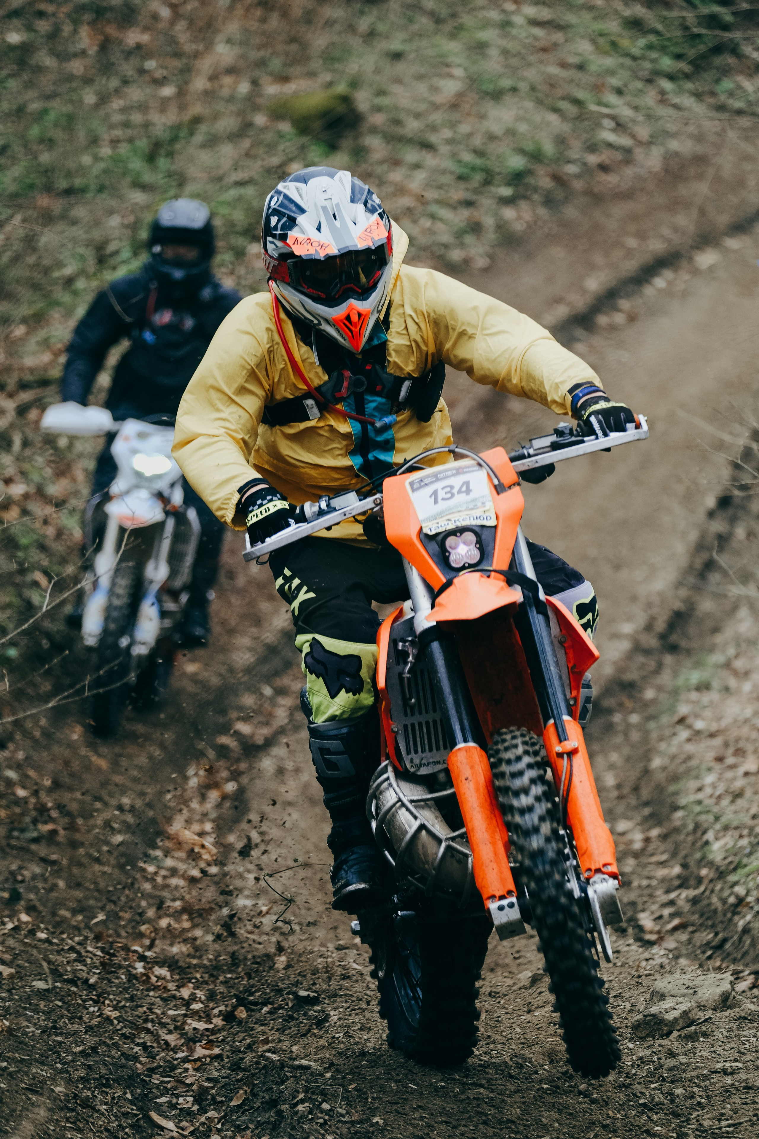 Съемка для Sharmax Moto в Горячем Ключе. Свадебный фотограф Денис Ожигин в Краснодаре и крае. Эмоциональная и стильная съемка вашего дня