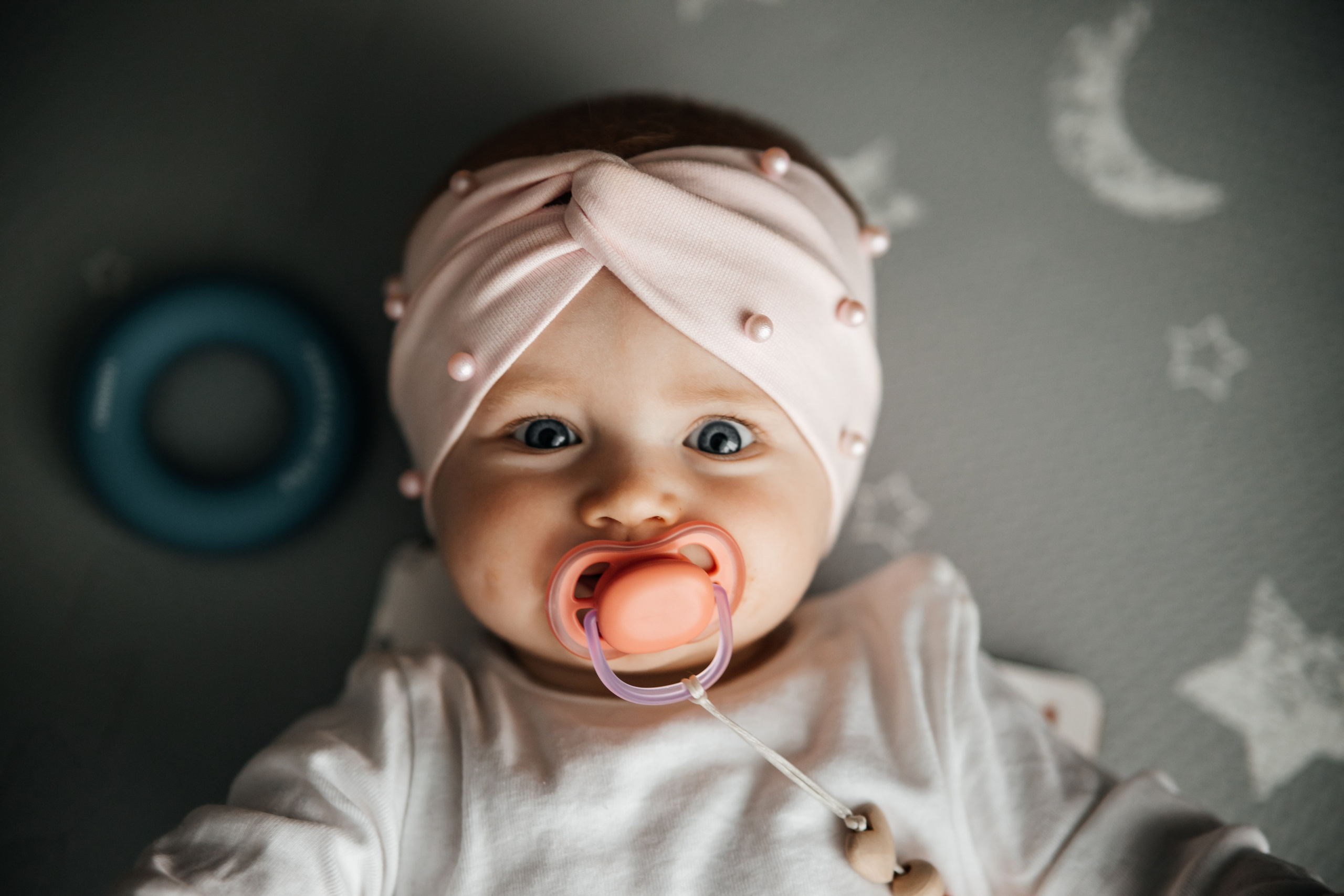 Таня, Илья и Алёна. Главная