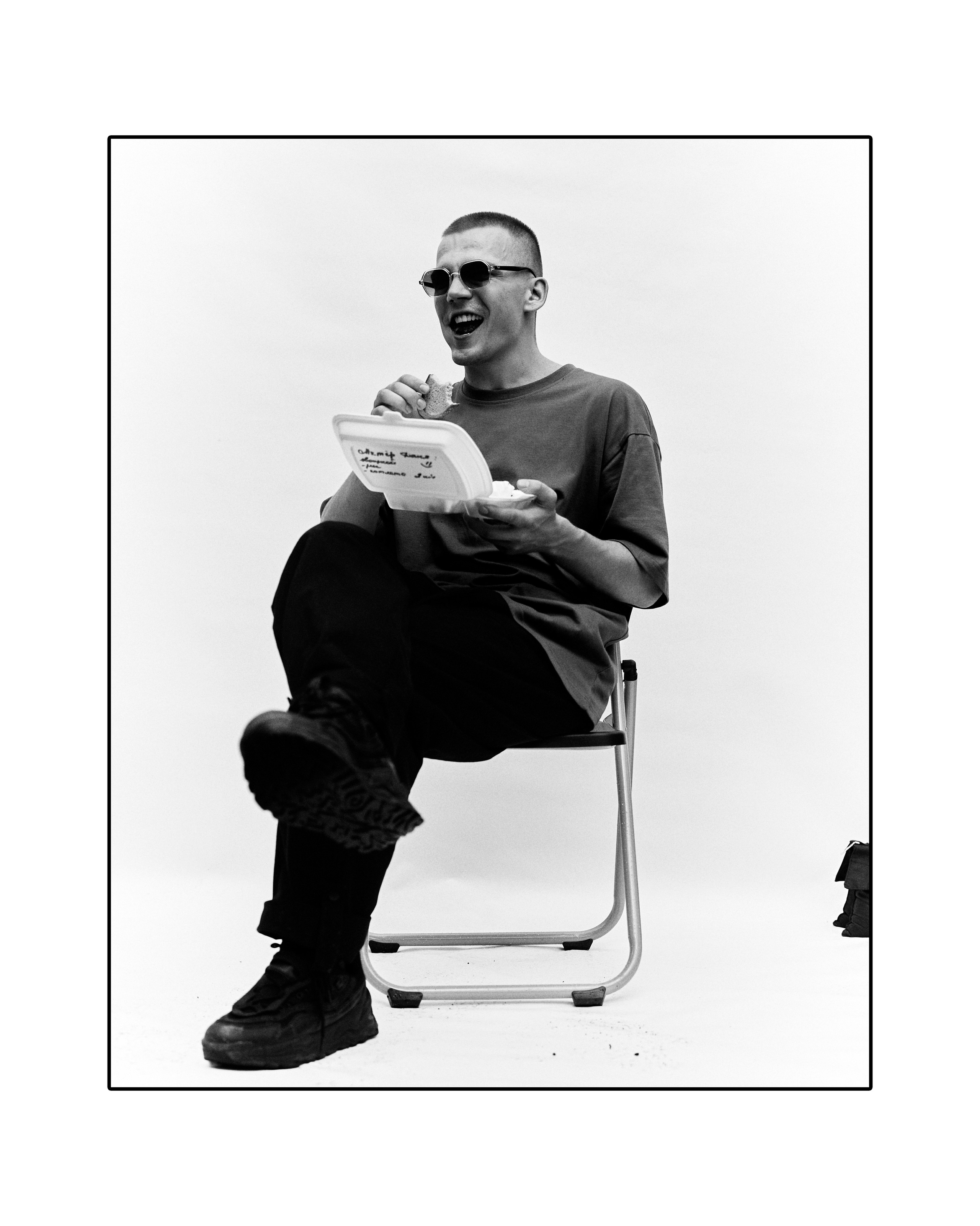 Проект ВНЕ КАДРА. Фотограф актерского портфолио Юлия Корытов