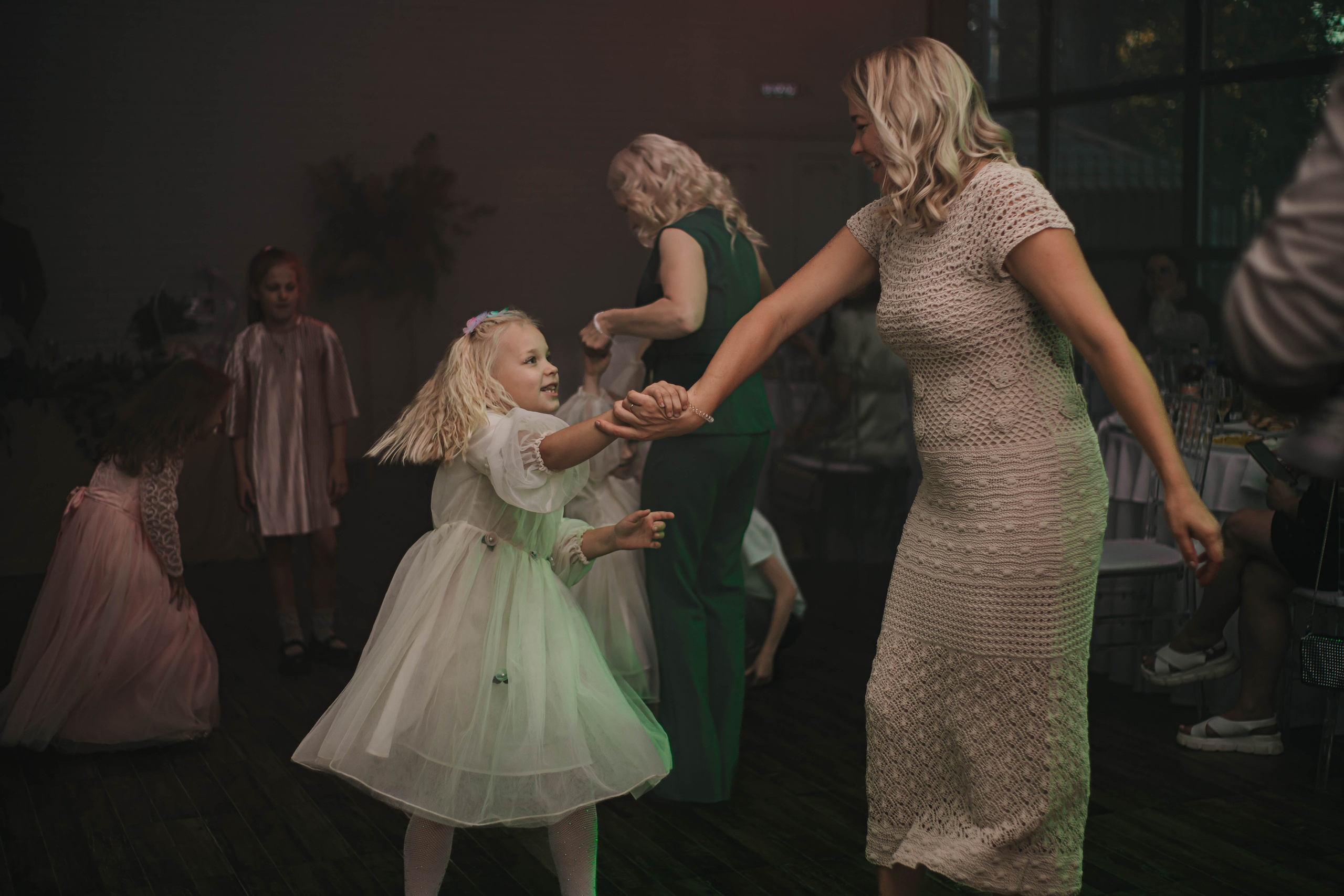 Вячеслав и Анастасия (пакет «Весь день»). Фотограф Дарья Маташкова