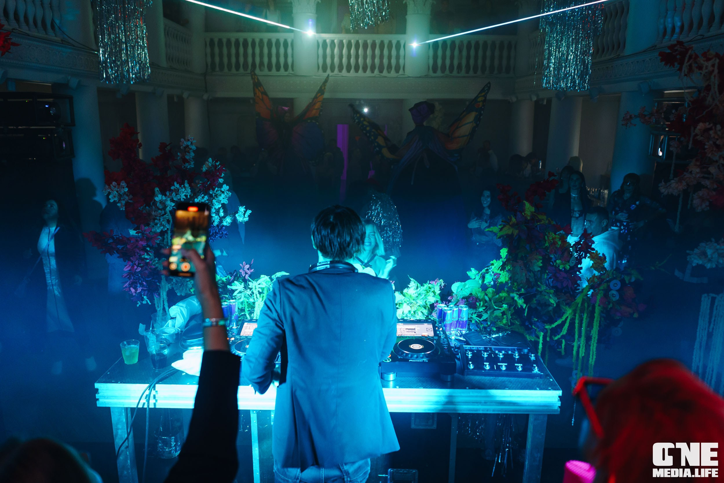 Фоторепортаж из клуба Universal. One Media Life: фоторепортажи, фотоотчеты с мероприятий и заведений