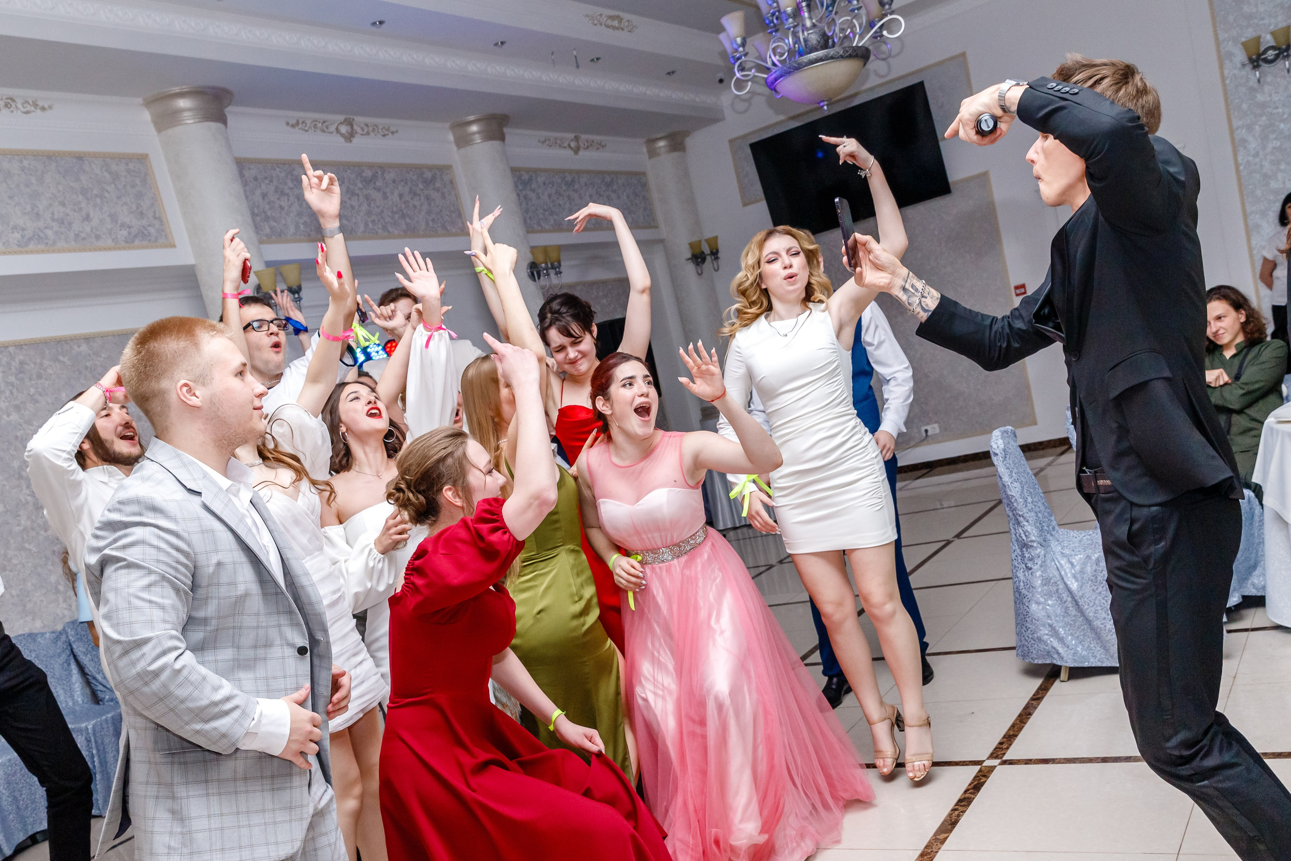 Выпускной-2023. 11 класс. Банкетный зал «Куреня». Марина Ушакова. Фотограф. Выпускные альбомы. г. Краснодар