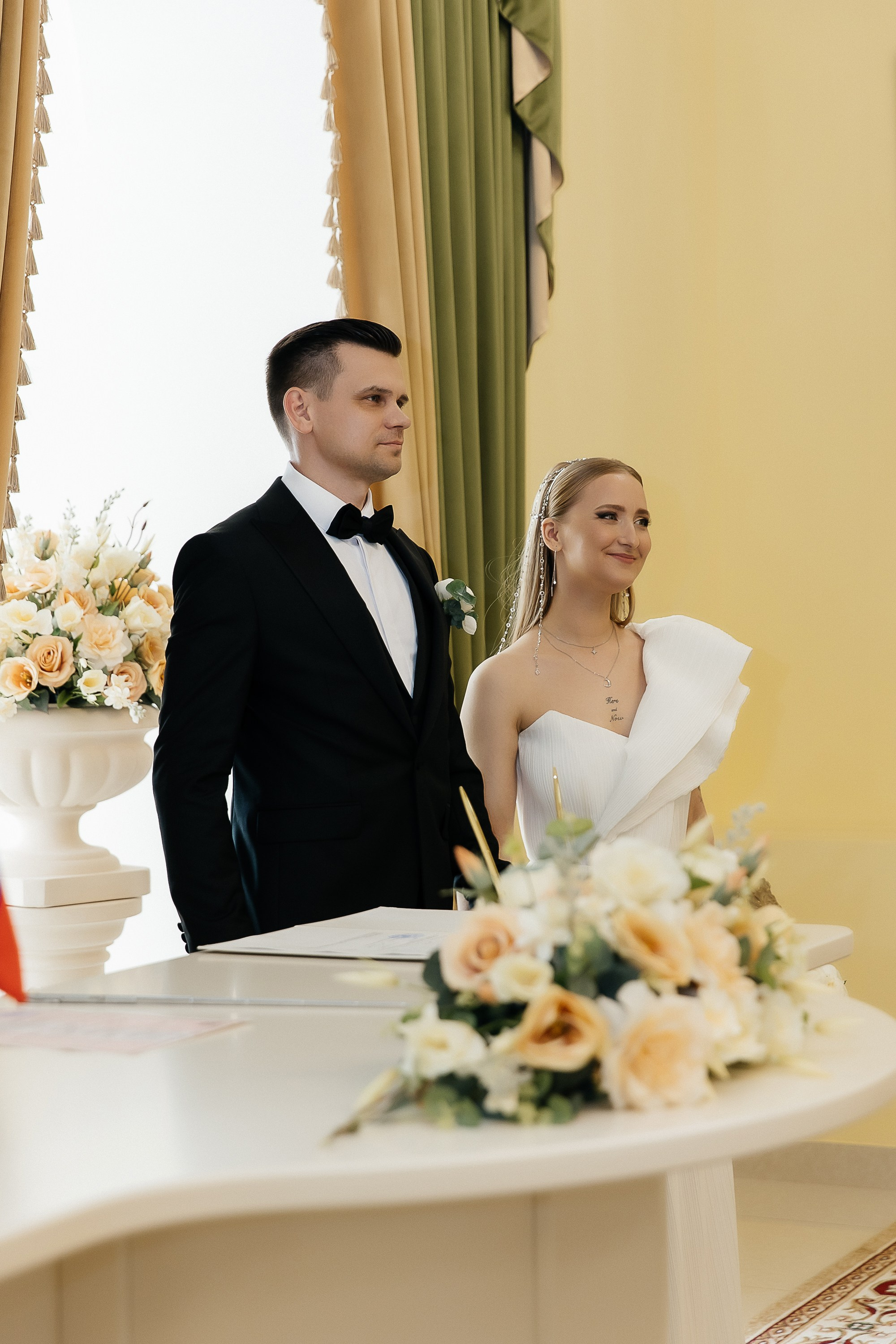 Свадьба в Краснодаре: роспись и фотосессия в парке Галицкого. Свадебный и семейный фотограф Виолетта Сидельникова. Краснодар, Россия, Беларусь, Европа