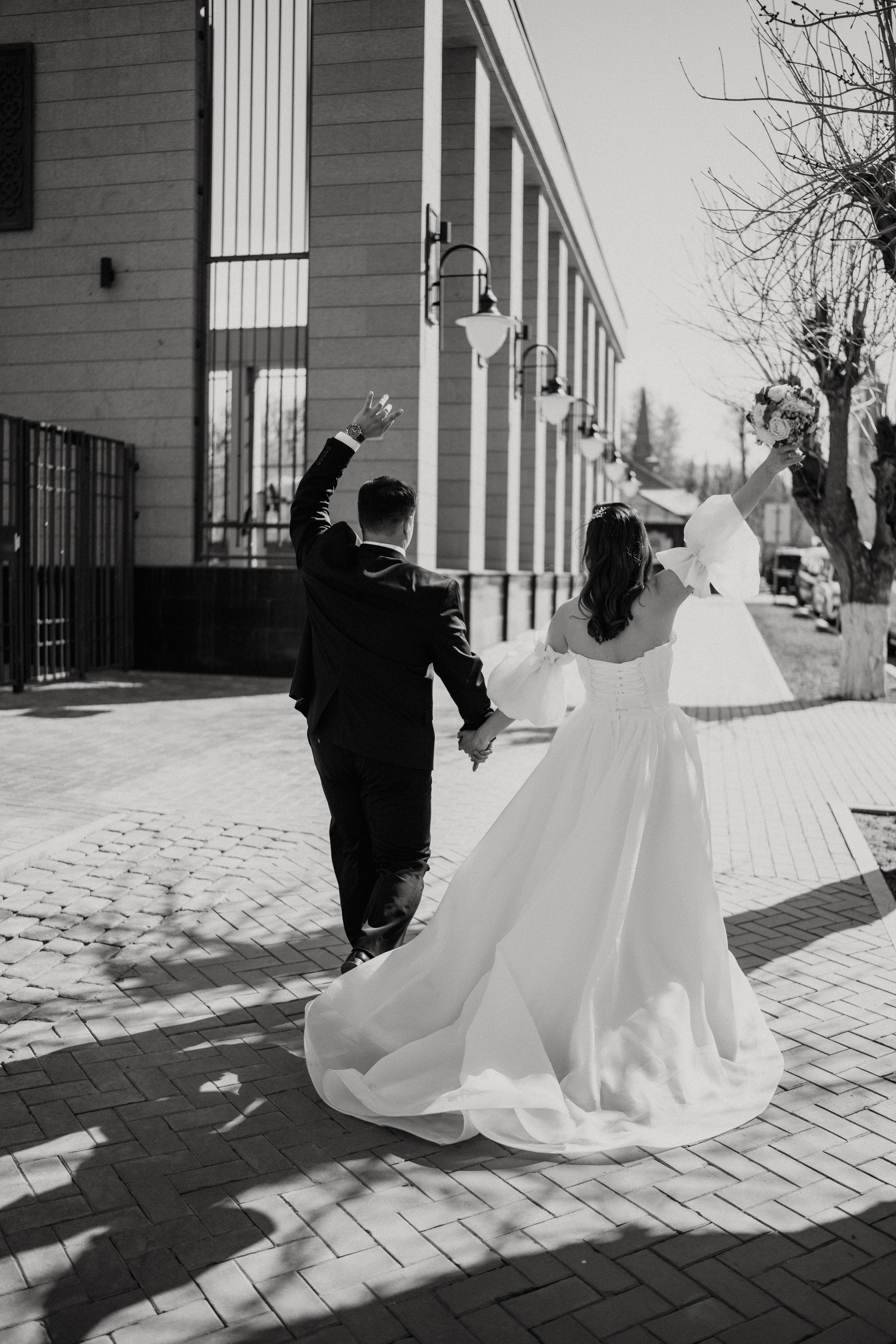 ФОТОСТУДИЯ МОНОХРОМ, ФОТОСТУДИЯ ОБСКУРА, ЖК АРИСТОКРАТ, СОВЕТСКИЙ ЗАГС, РЕСТОРАН БАШКИРИЯ, ВЕДУЩИЙ АЗАТ ГАЙСИН