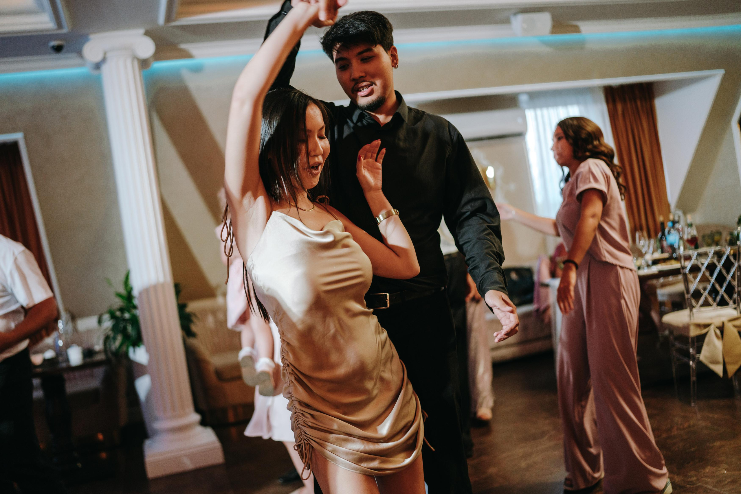 БАНКЕТНЫЙ ЗАЛ, РЕСТОРАН ЛЯ ВЕРАНДА, СВАДЕБНЫЙ ФОТОГРАФ УФА, НИКАХ