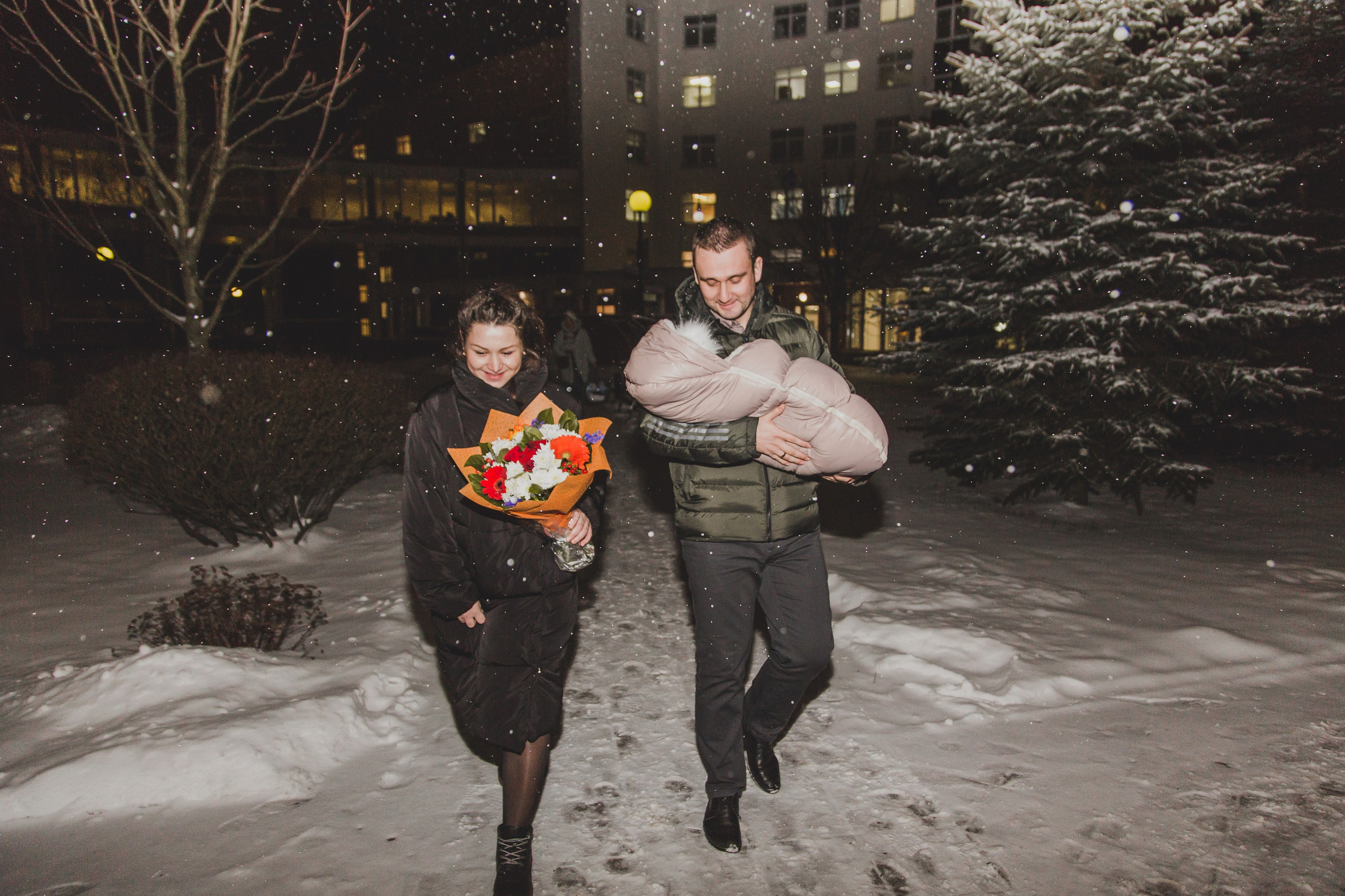 Выписка 28 января. Свадебный фотограф Александр Абрамов Москва / Зеленоград