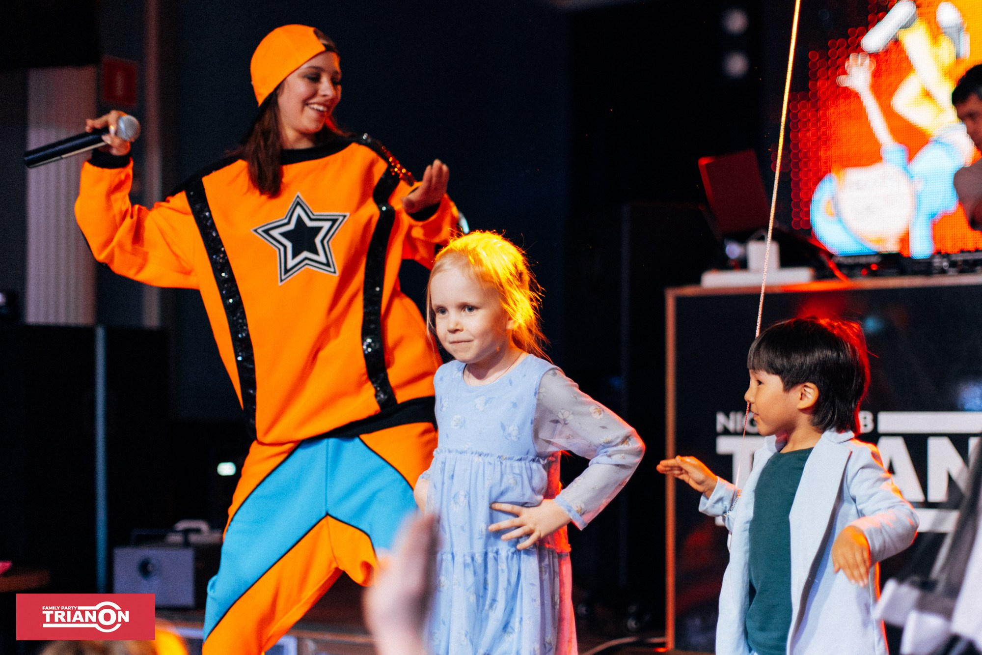 Семейная дискотека TRIANON. Фотограф Владимир Молоканов