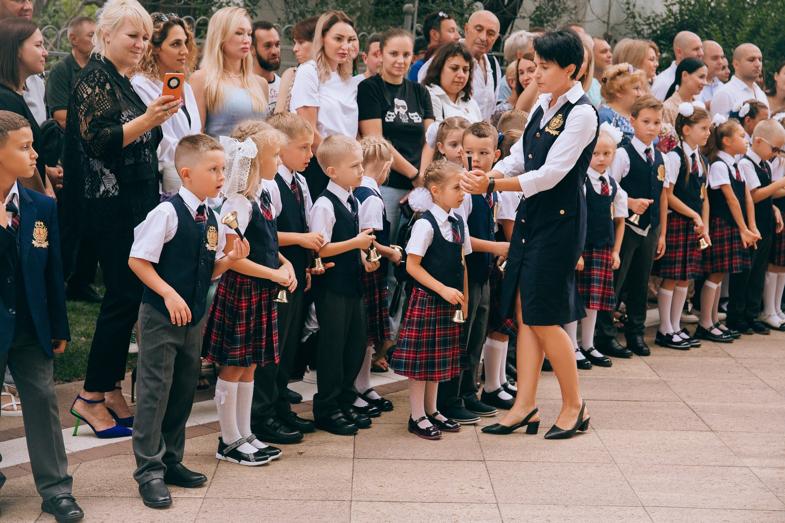 1 класс школа «Личность». Выпускные альбомы Натальи Бутко: Новороссийск, Анапа, Геленджик