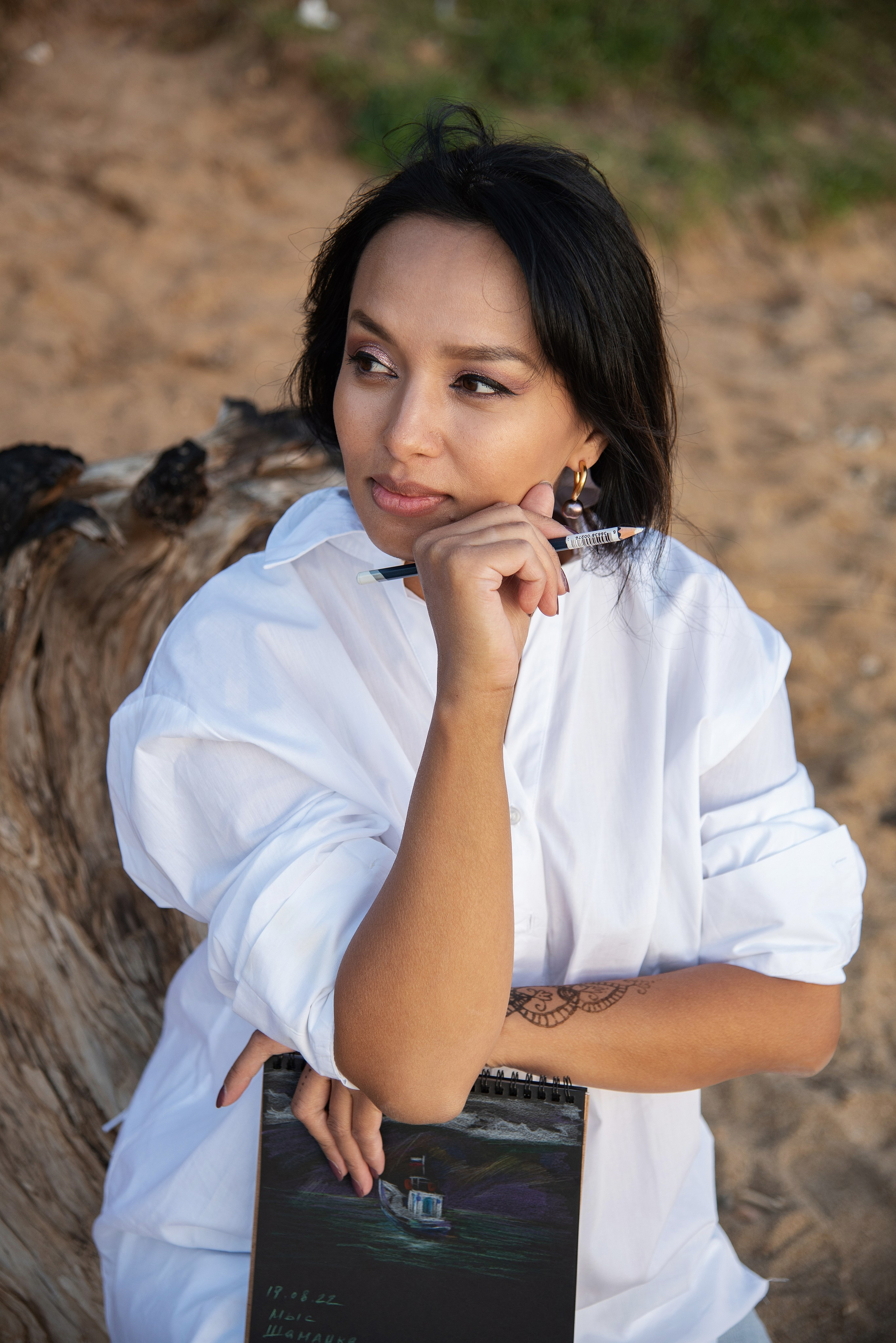 Семейная фотосессия на Ольхоне. Занимаюсь профессиональной фотографией и живу рядом с Байкалом. Работаю в разных жанрах