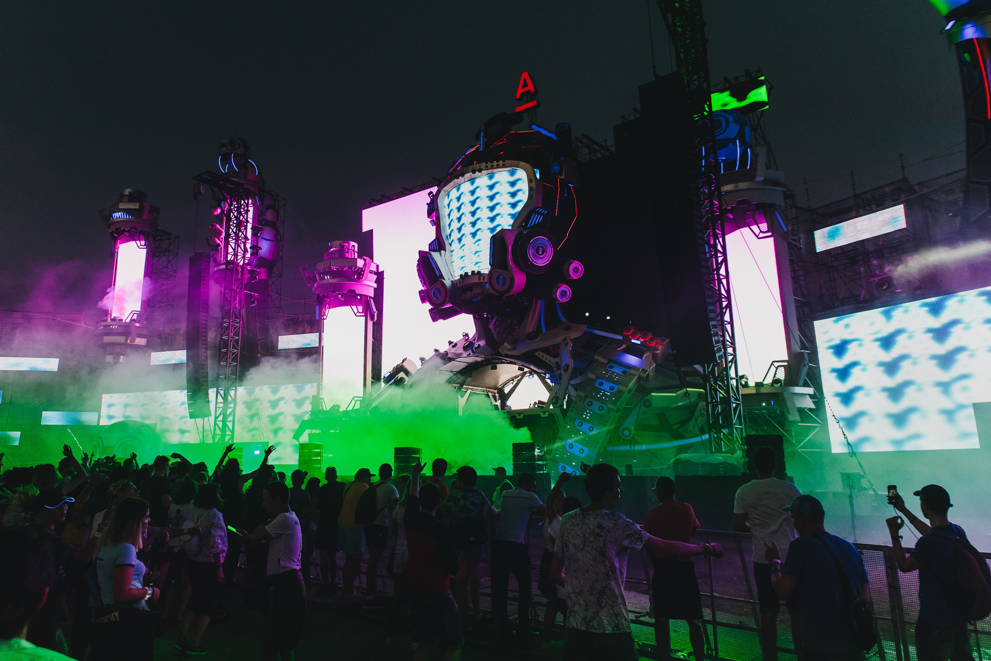 Alfa Future People. Свадебный фотограф в Москве и Подмосковье Виктор Одинцов