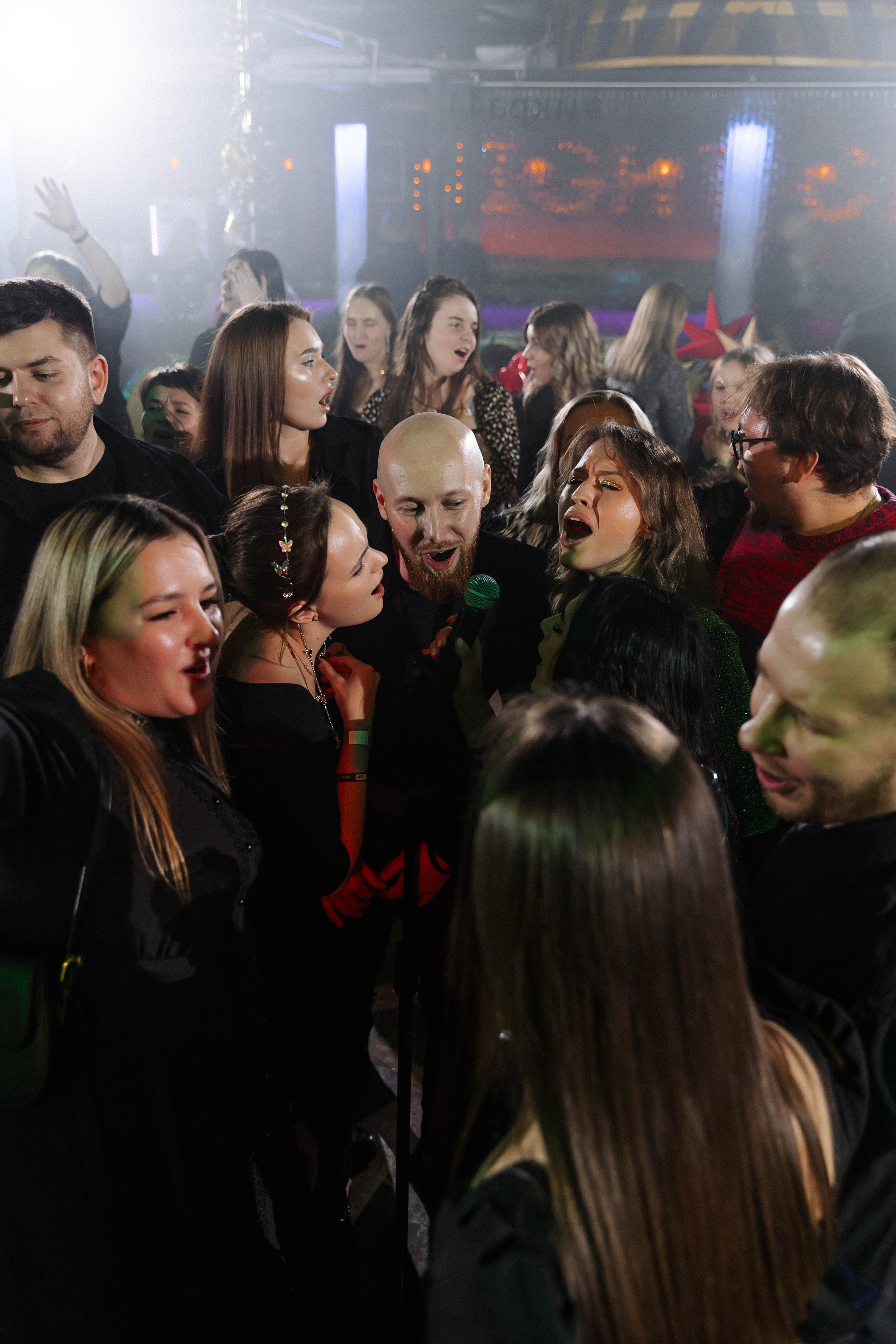 Совкомбанк Circus. Э Т О М Ы