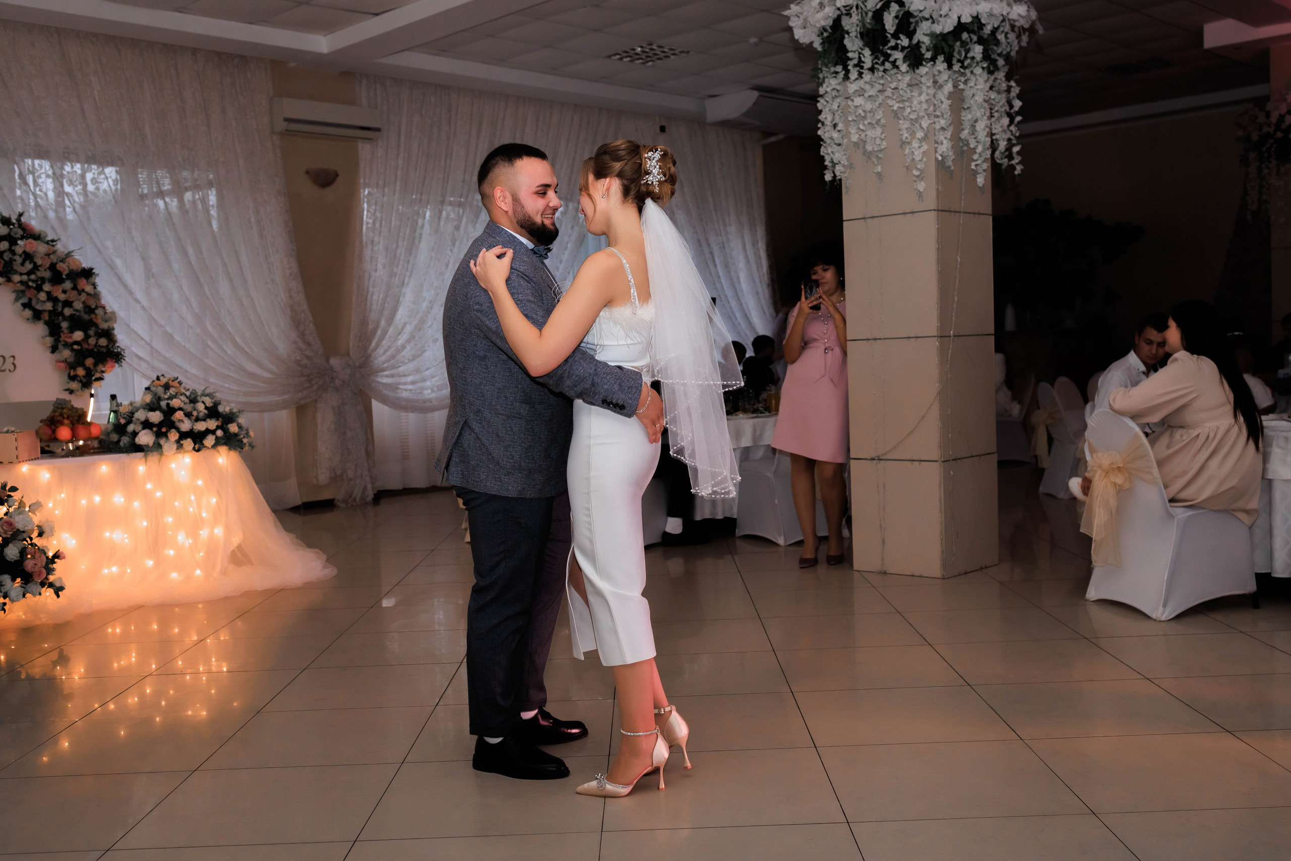 Елизавета и Данил. Свадебный и семейный фотограф в городе Россошь и Воронежской области