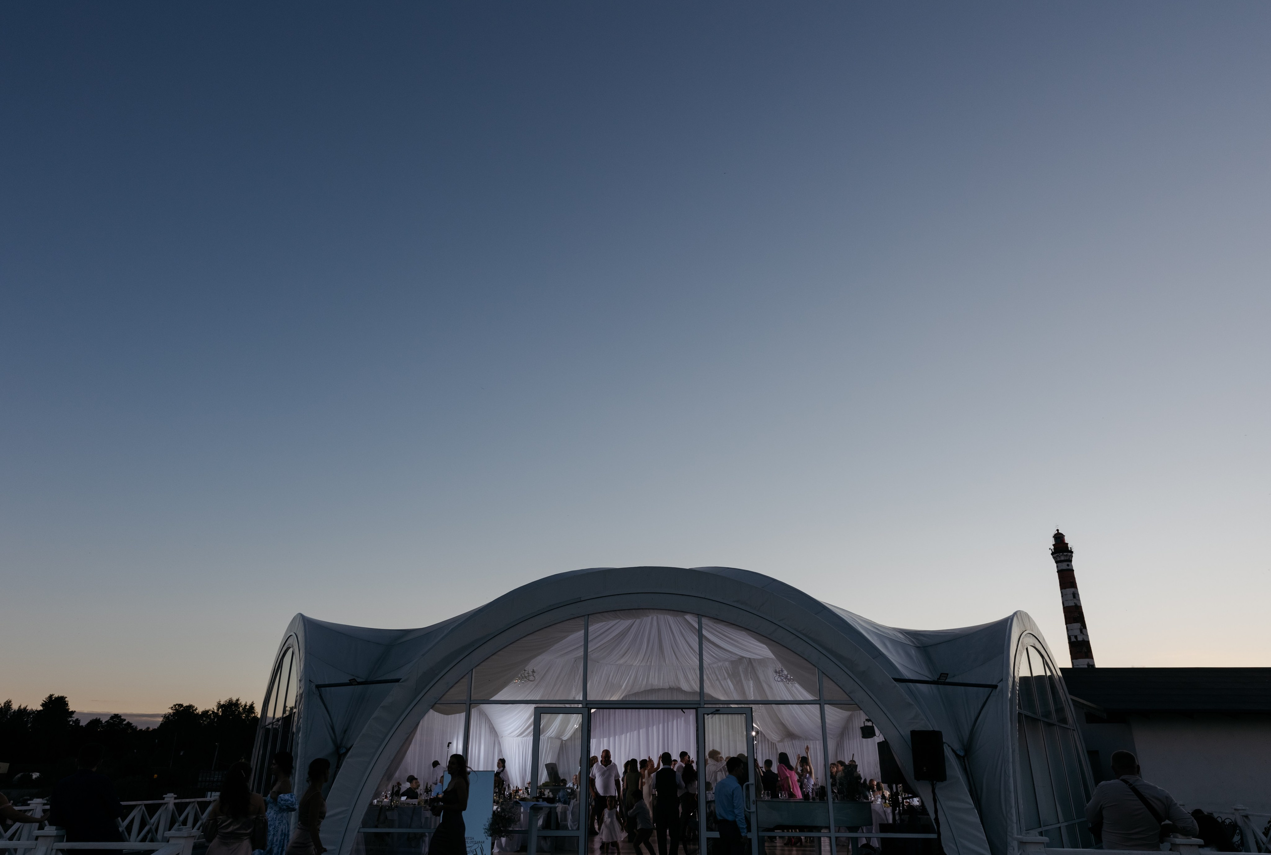 Опустела без тебя Земля. Свадебный фотограф в Санкт-Петербурге