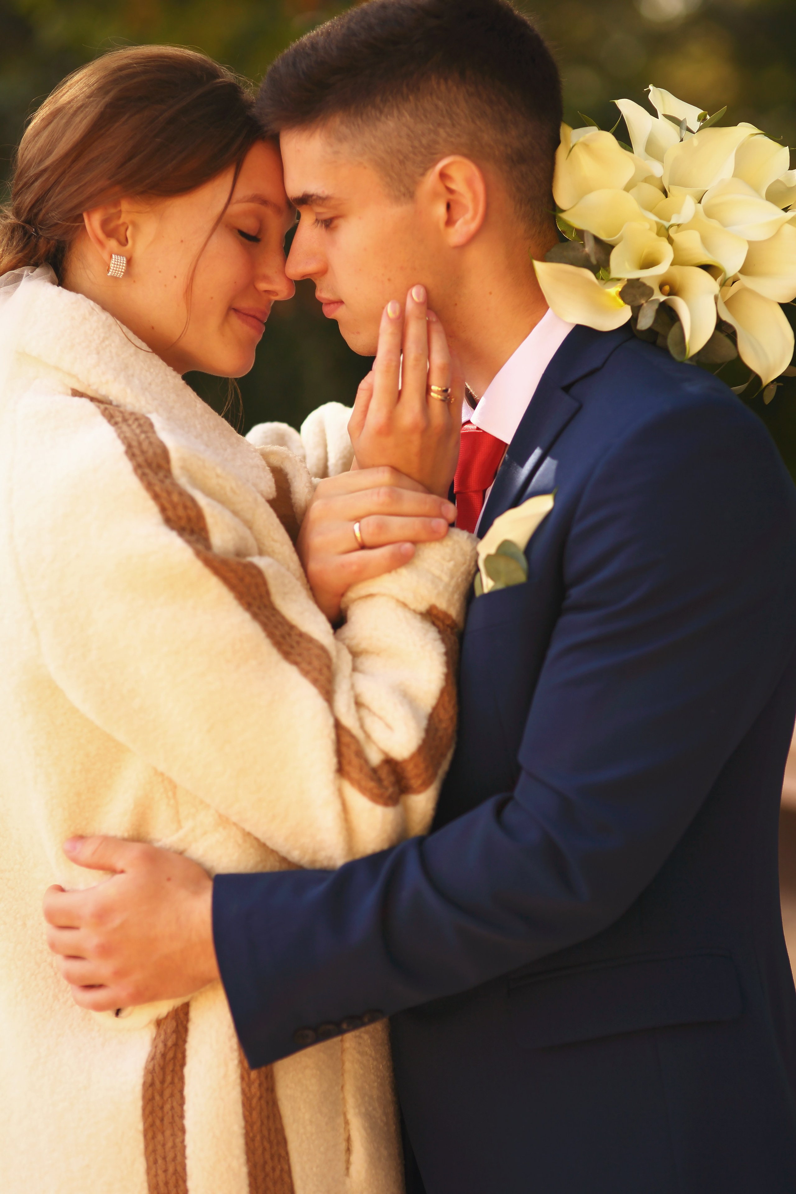 Съемка пары в осеннем городе и в студии. Свадебный и репортажный фотограф в Ярославле и Санкт-Петербурге Роман Микрюков