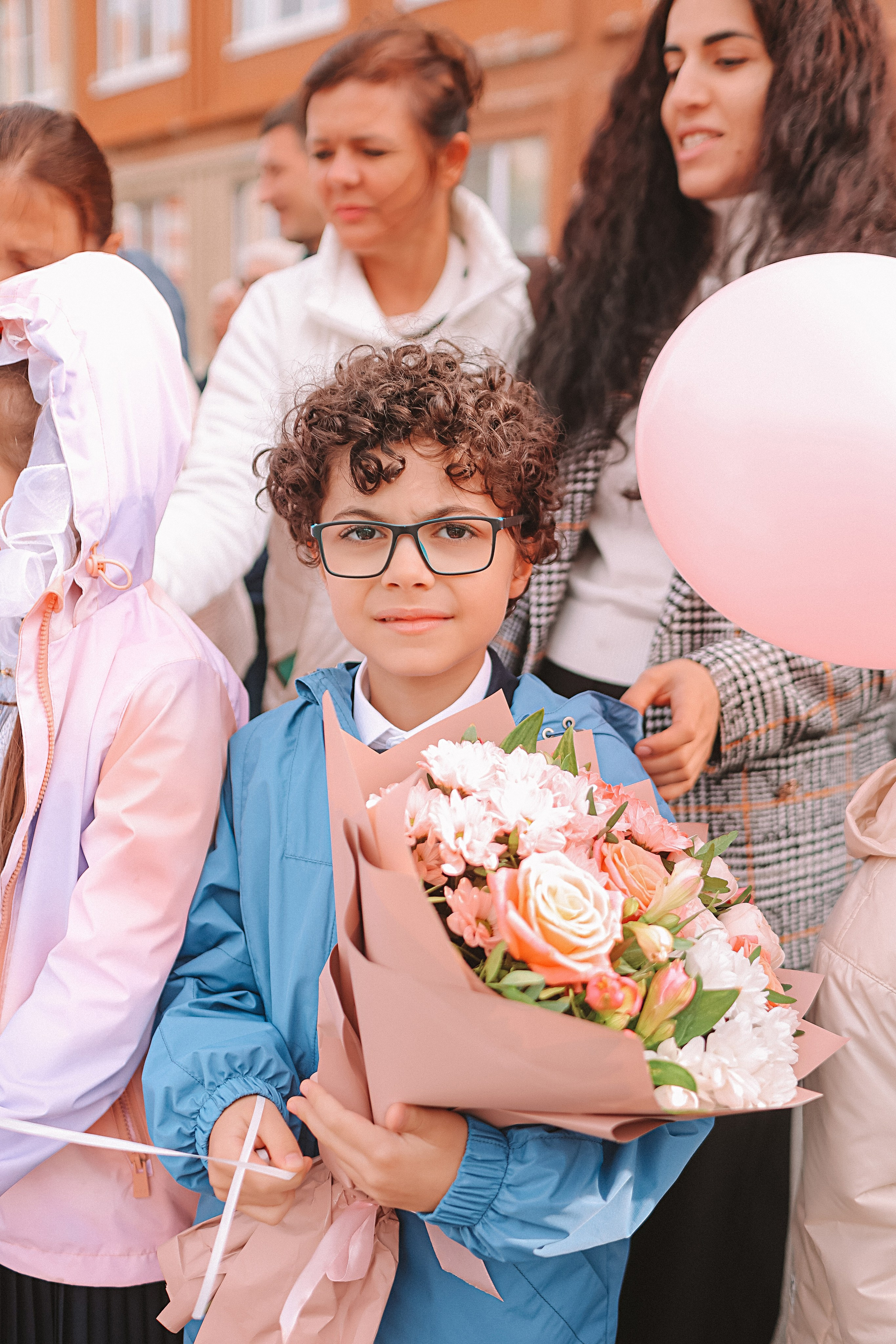 1 сентября линейка+кл час+портреты. Семейный фотограф Тюмень, фотограф на роды Салмина Мария