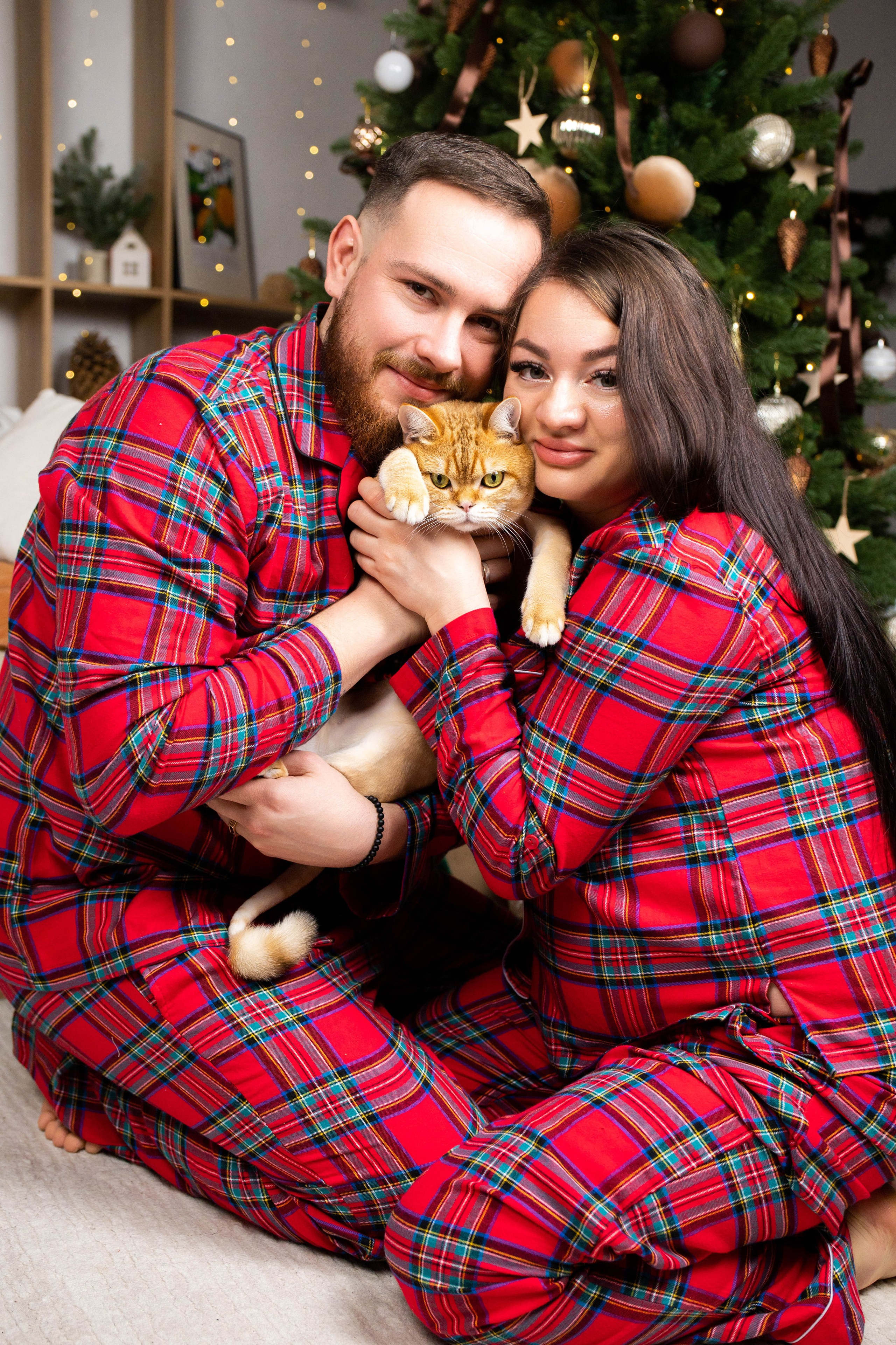 Фотосессия семейная «Новый год c пушистиком». Фотограф в Крыму Татьяна Барицкая ЕНОТИКА