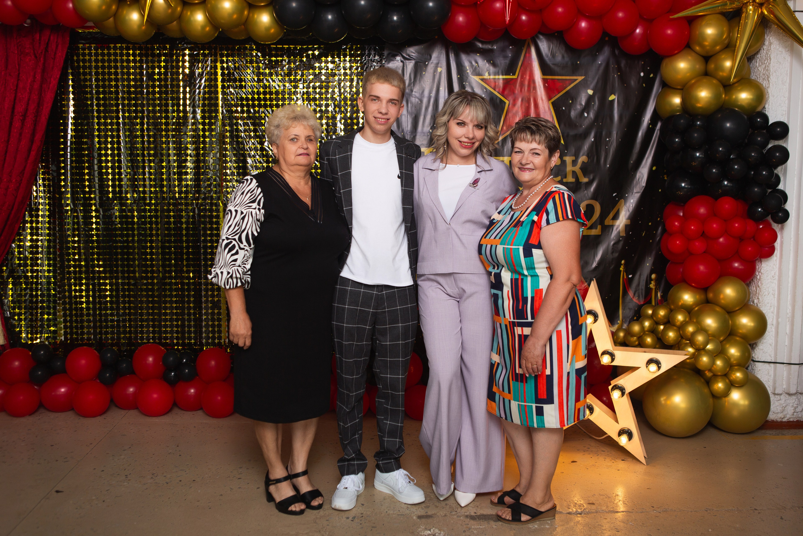 ФОТОСЕССИЯ С РОДИТЕЛЯМИ «ВЫПУСКНОЙ» 2024 г. 9 ШКОЛА г. МЦЕНСК. ТВОЙ АЛЬБОМ / ТВОИ ПРАВИЛА