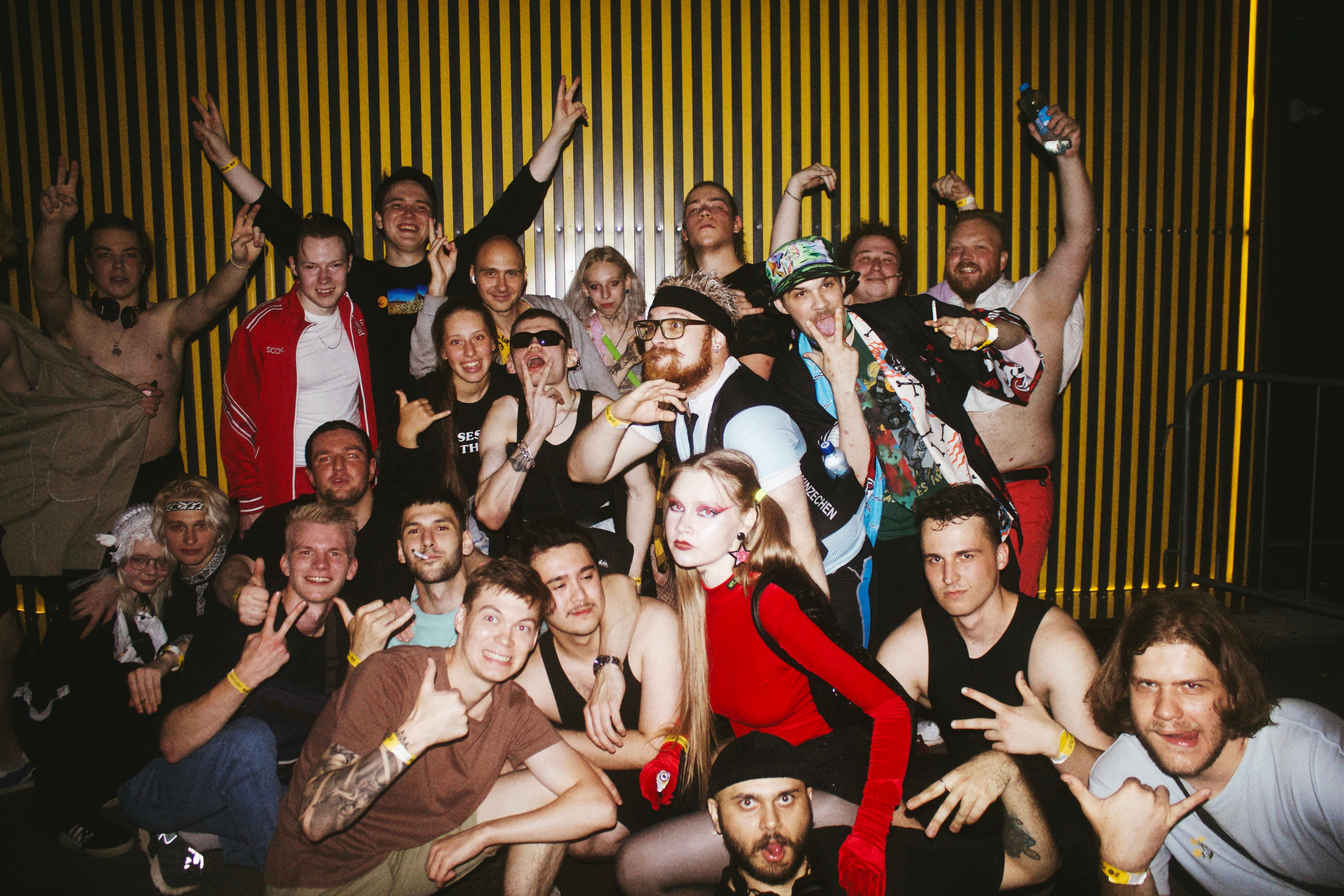 Фестиваль MASHUPBLE4. Концертный и портретный фотограф в Москве Соня Спросонья