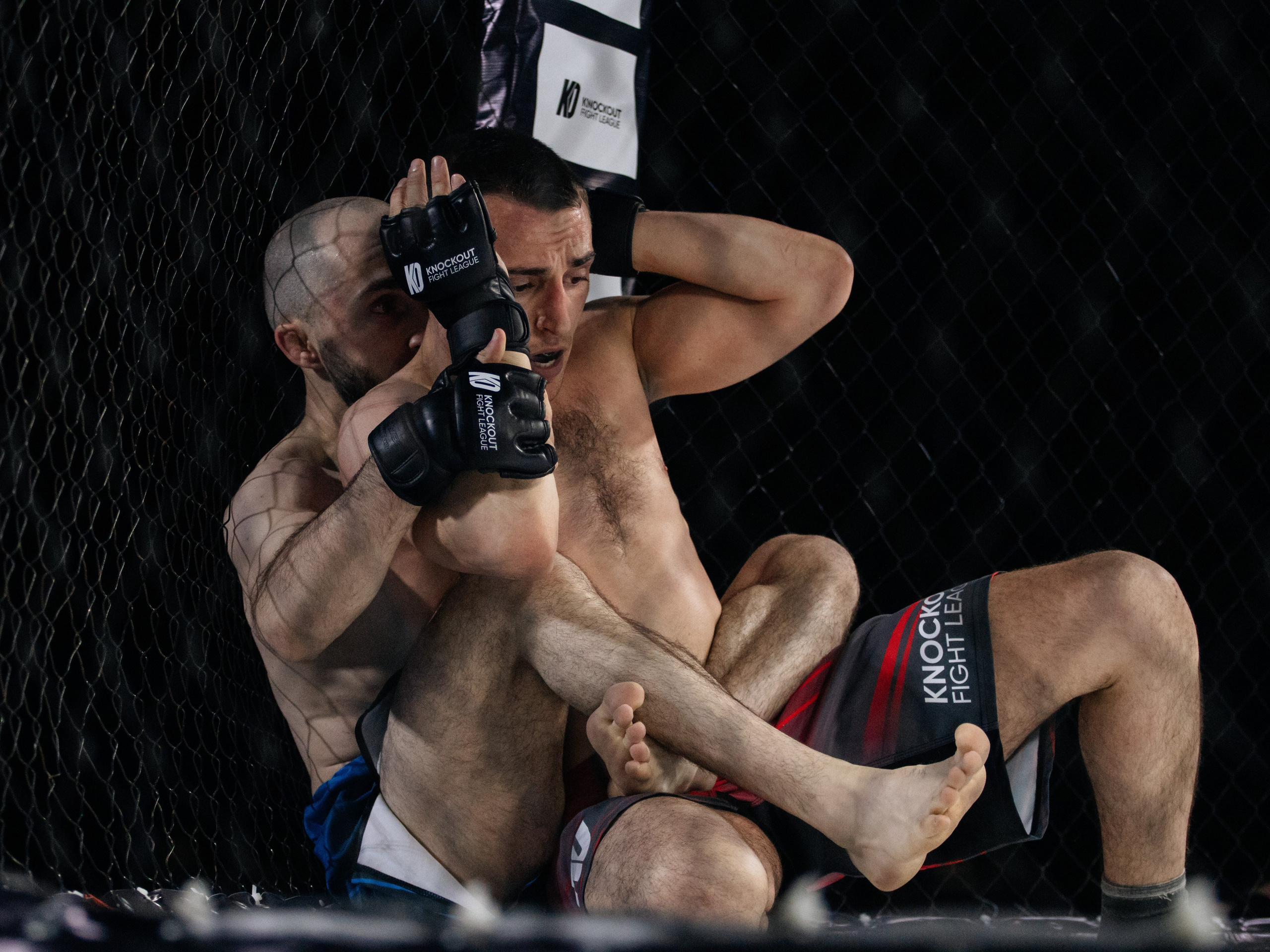 Бойцовская лига «KNOCK OUT». KRIS KRUPINNIKOVA