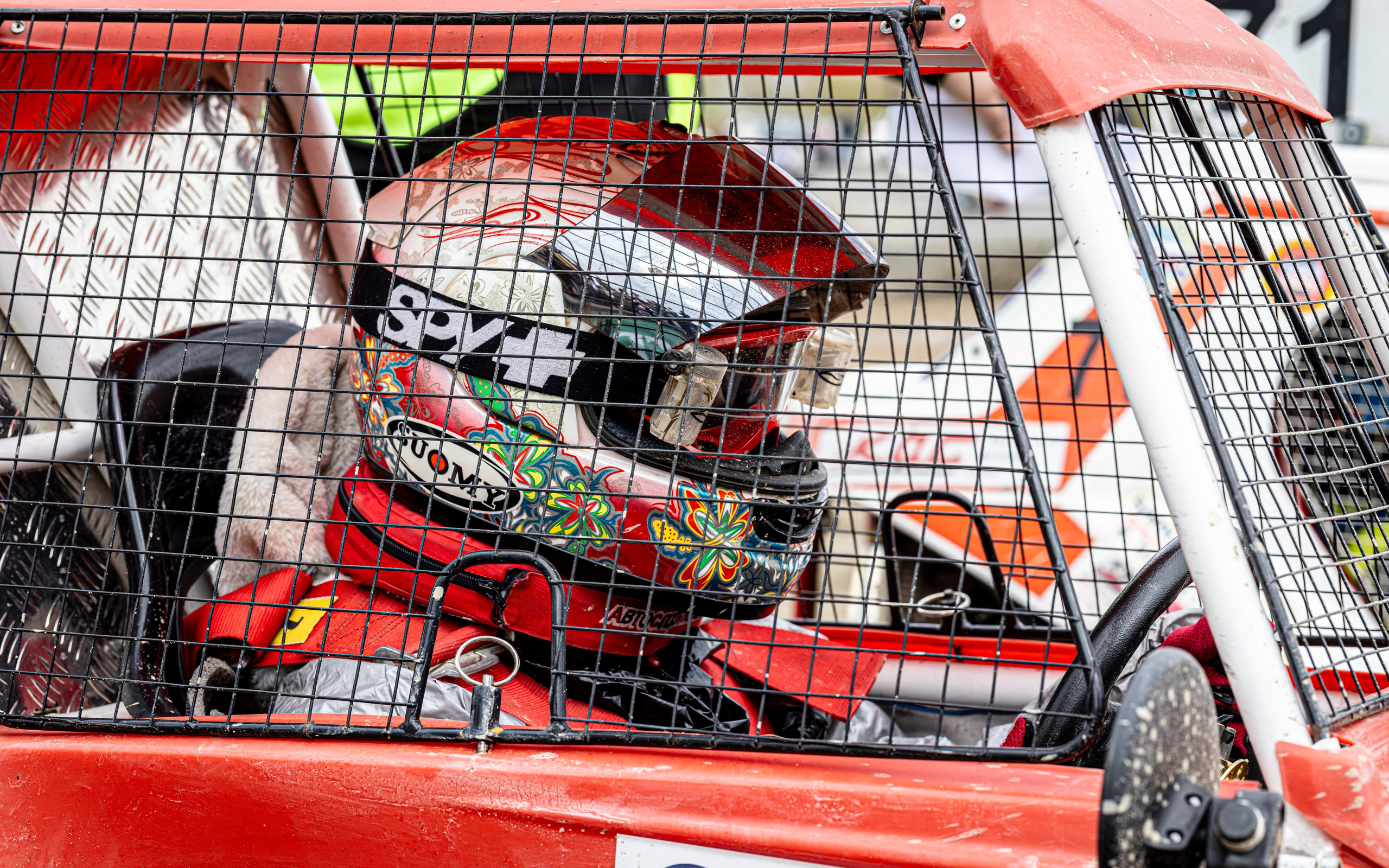 Автогонки на гаревой дорожке. Bertran Ordo