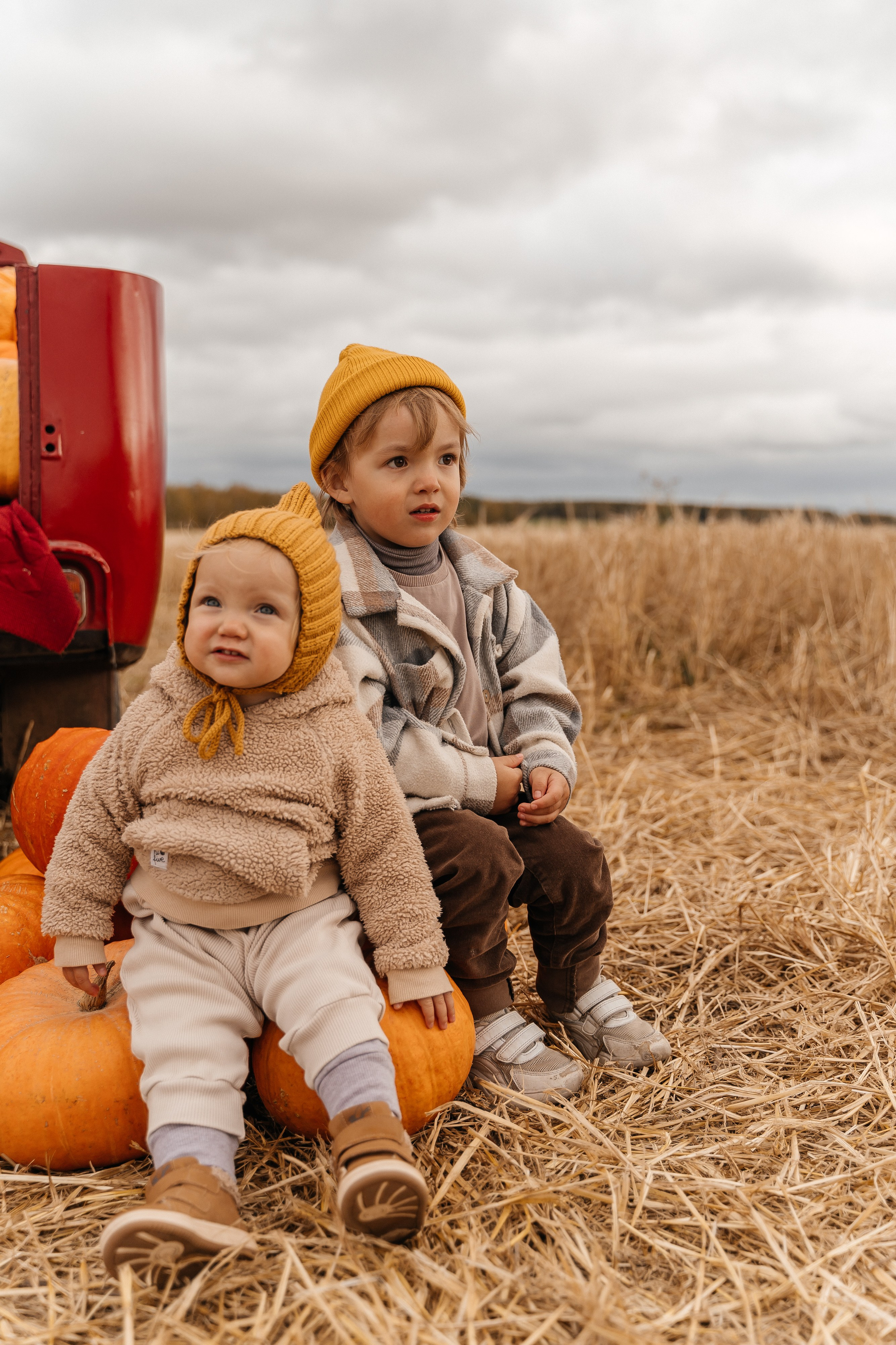 Саша, Женя, Лёва и Марта. Волик Мария