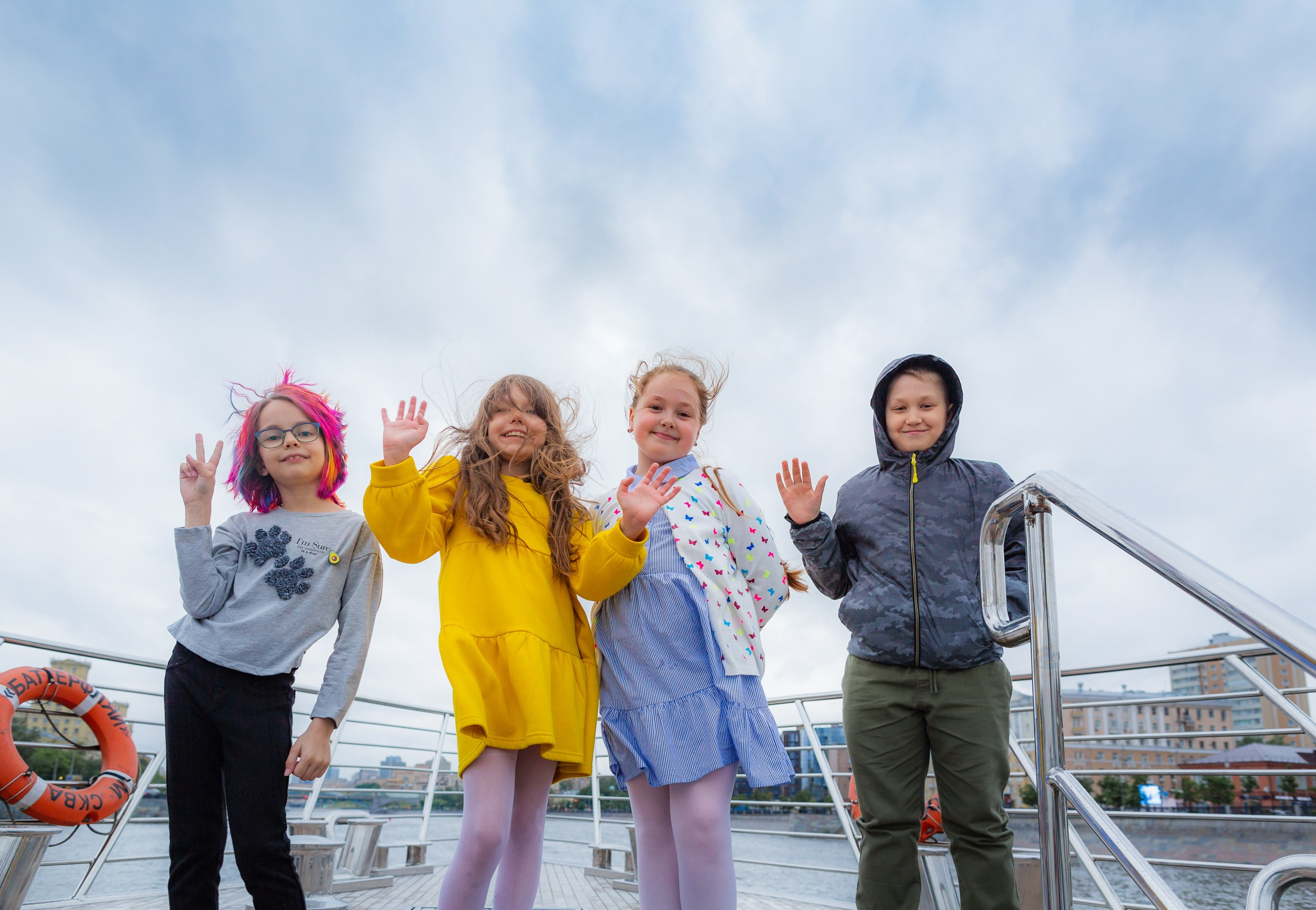 Выпускной на теплоходе. 4 класс